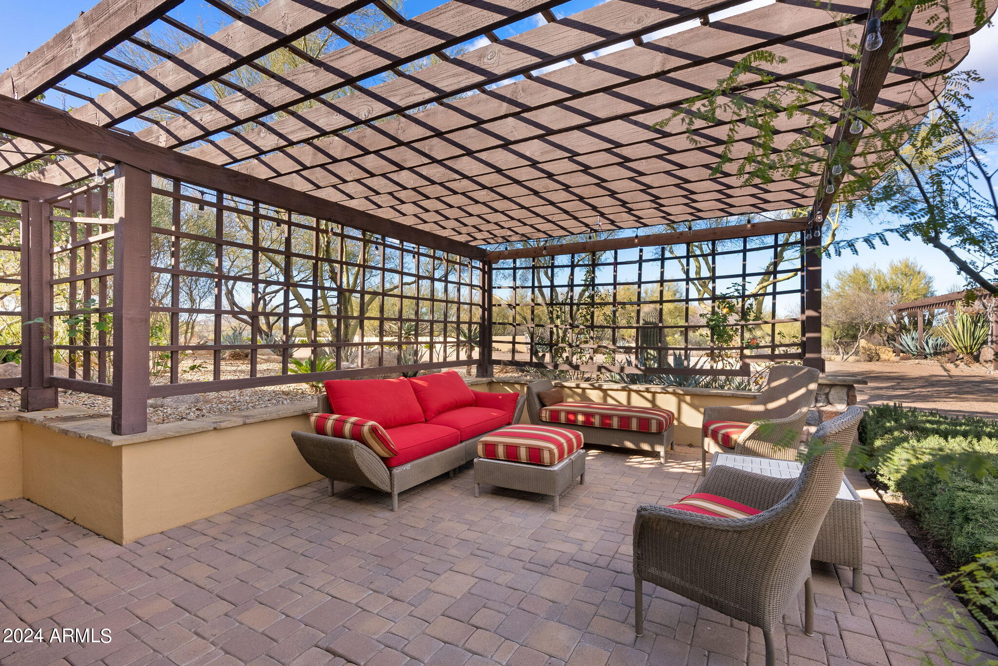Rio Verde Foothills Equestrian Estate - Residential