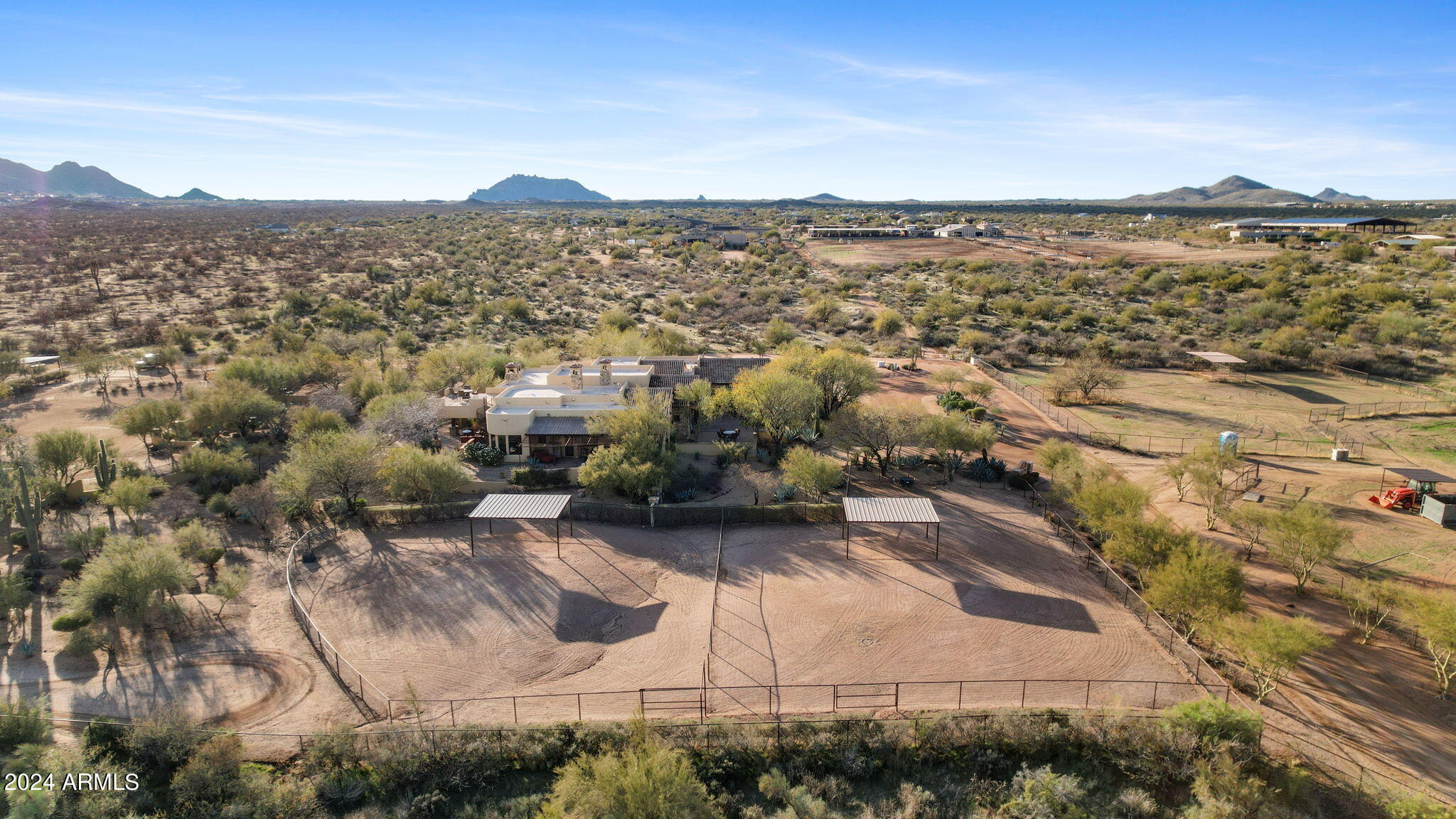 Rio Verde Foothills Equestrian Estate - Residential