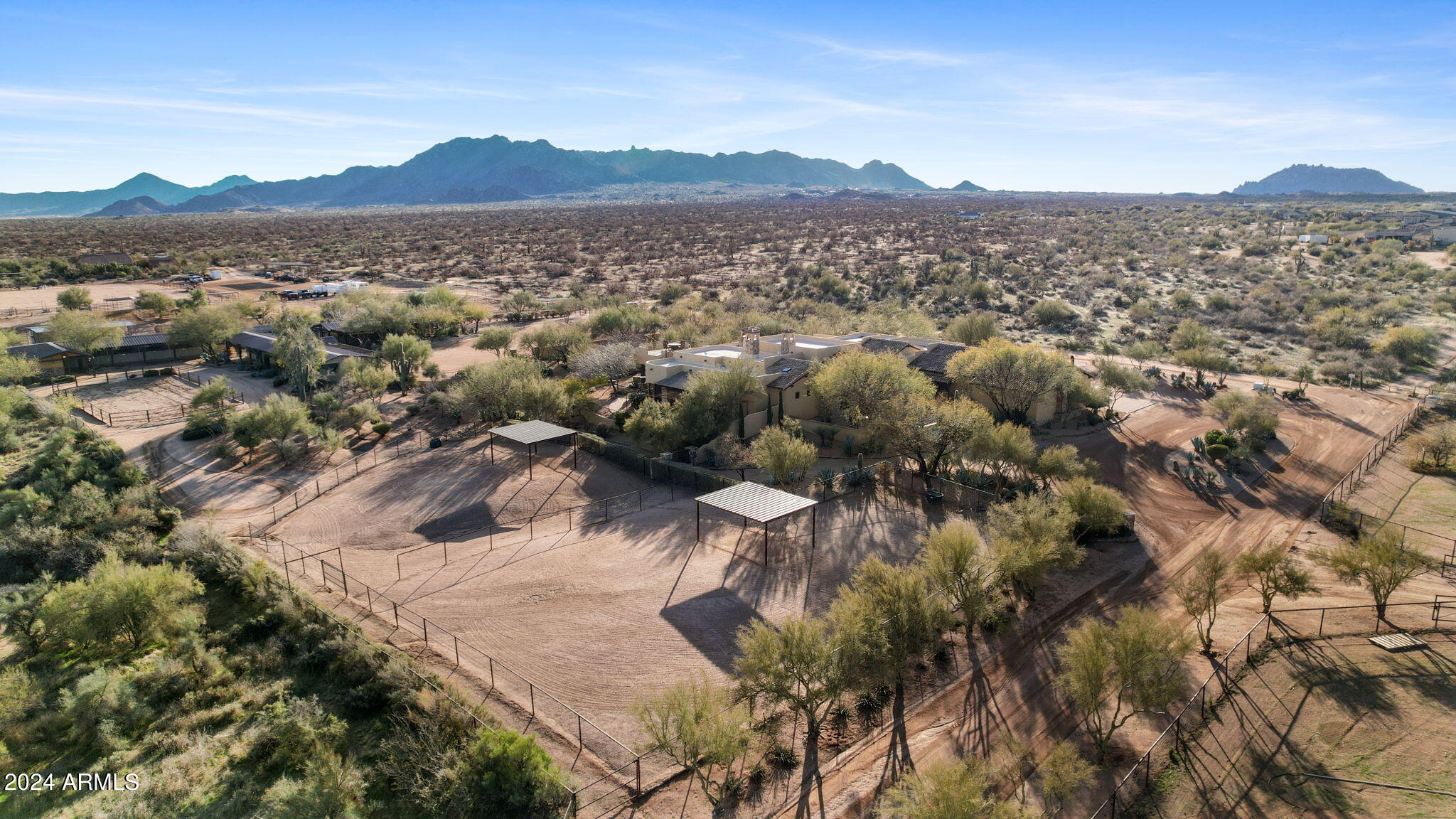 Rio Verde Foothills Equestrian Estate - Residential