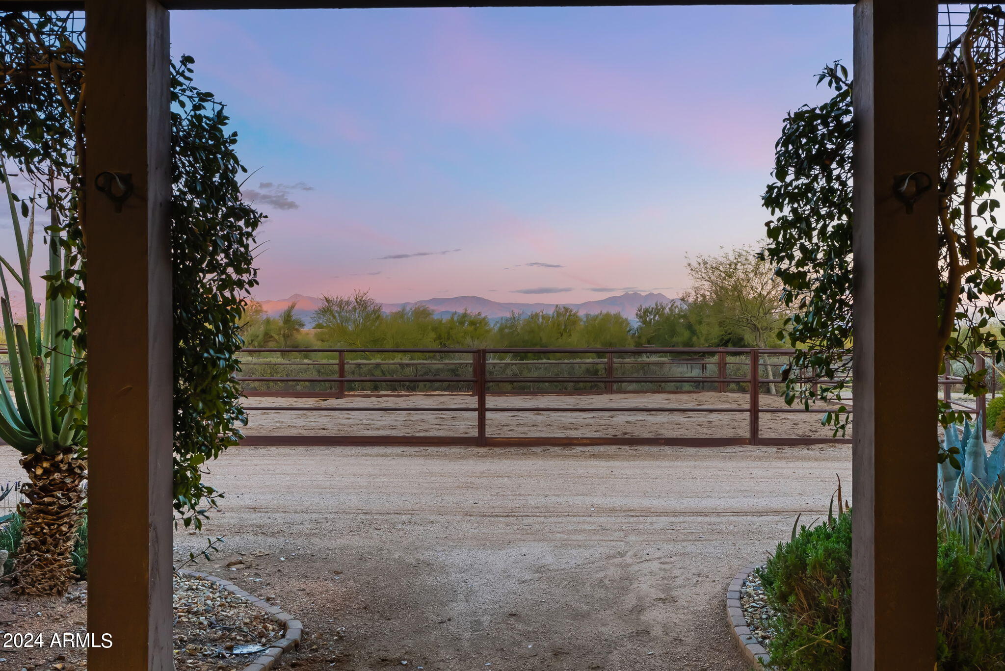 Rio Verde Foothills Equestrian Estate - Residential