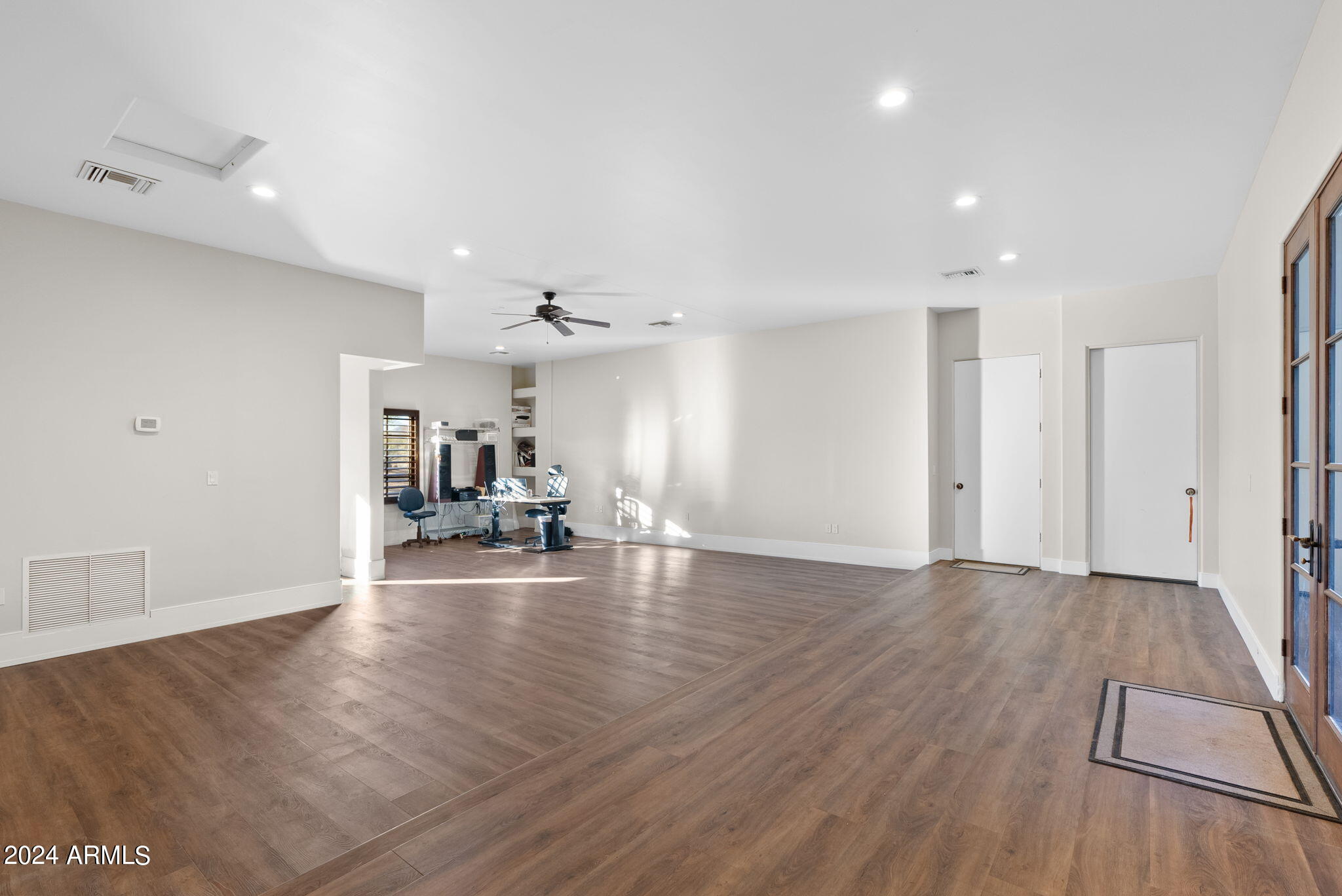 Rio Verde Foothills Equestrian Estate - Residential