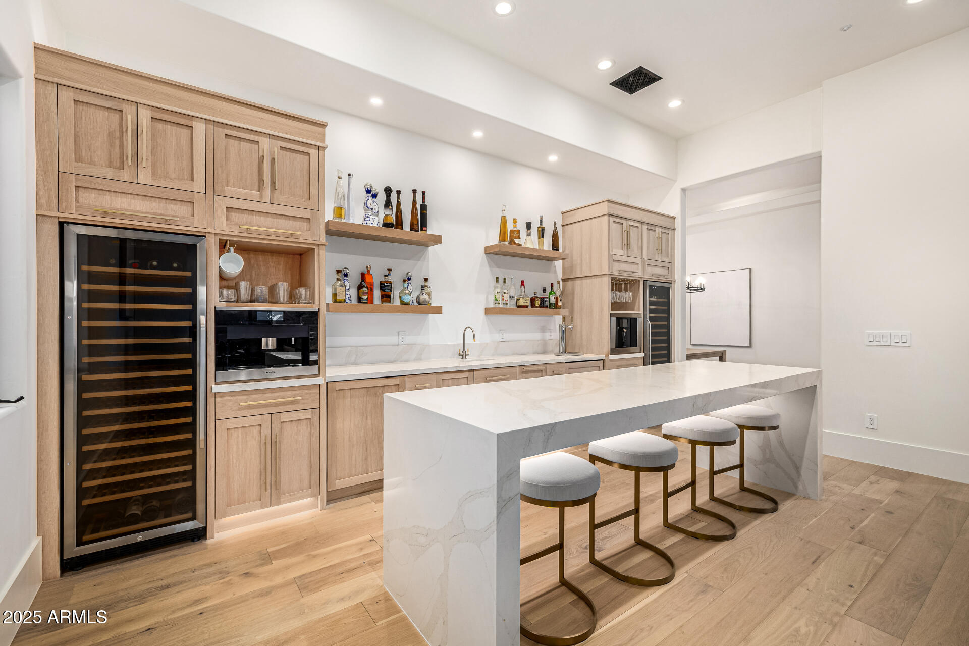 LONE MOUNTAIN ESTATES - Residential