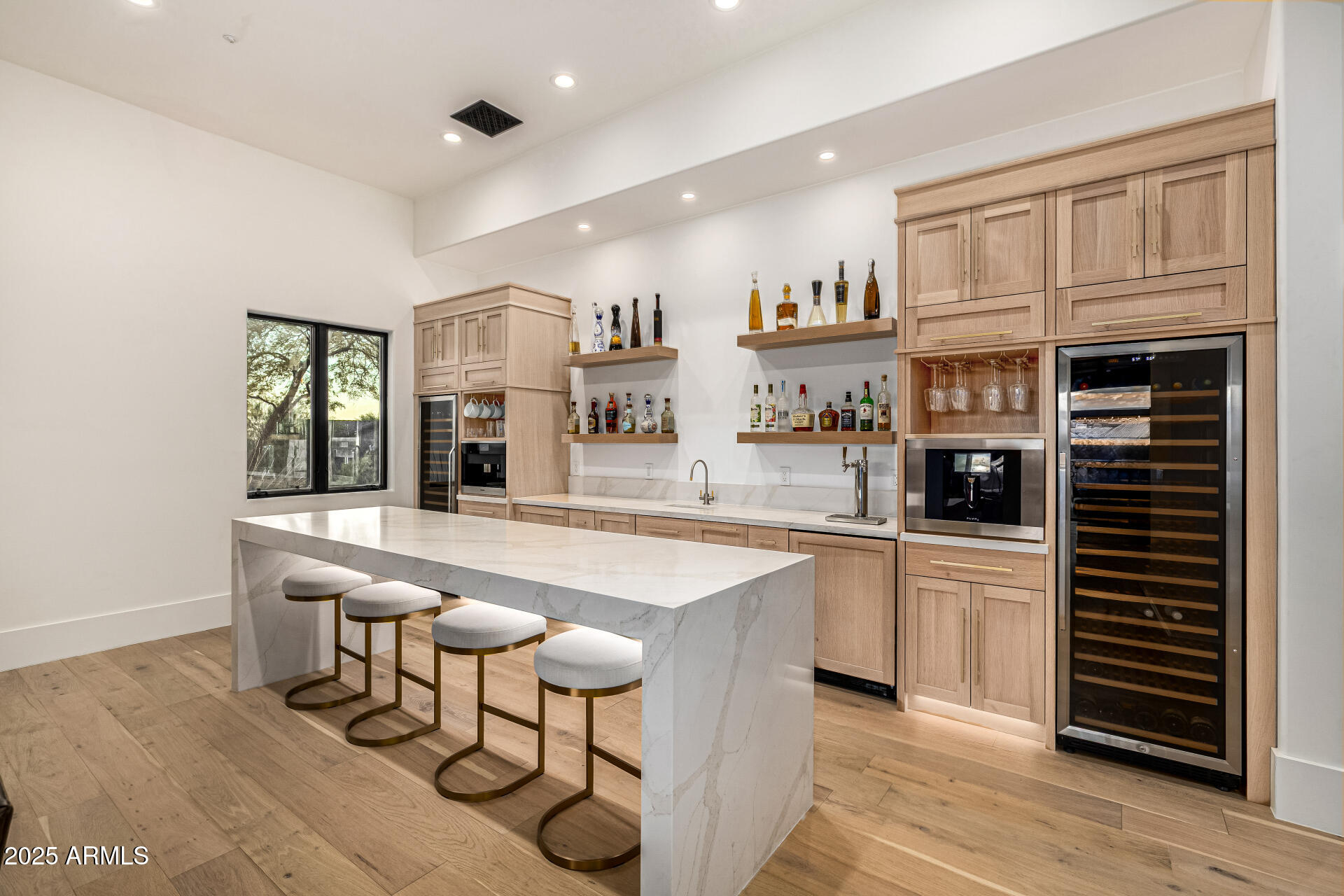 LONE MOUNTAIN ESTATES - Residential