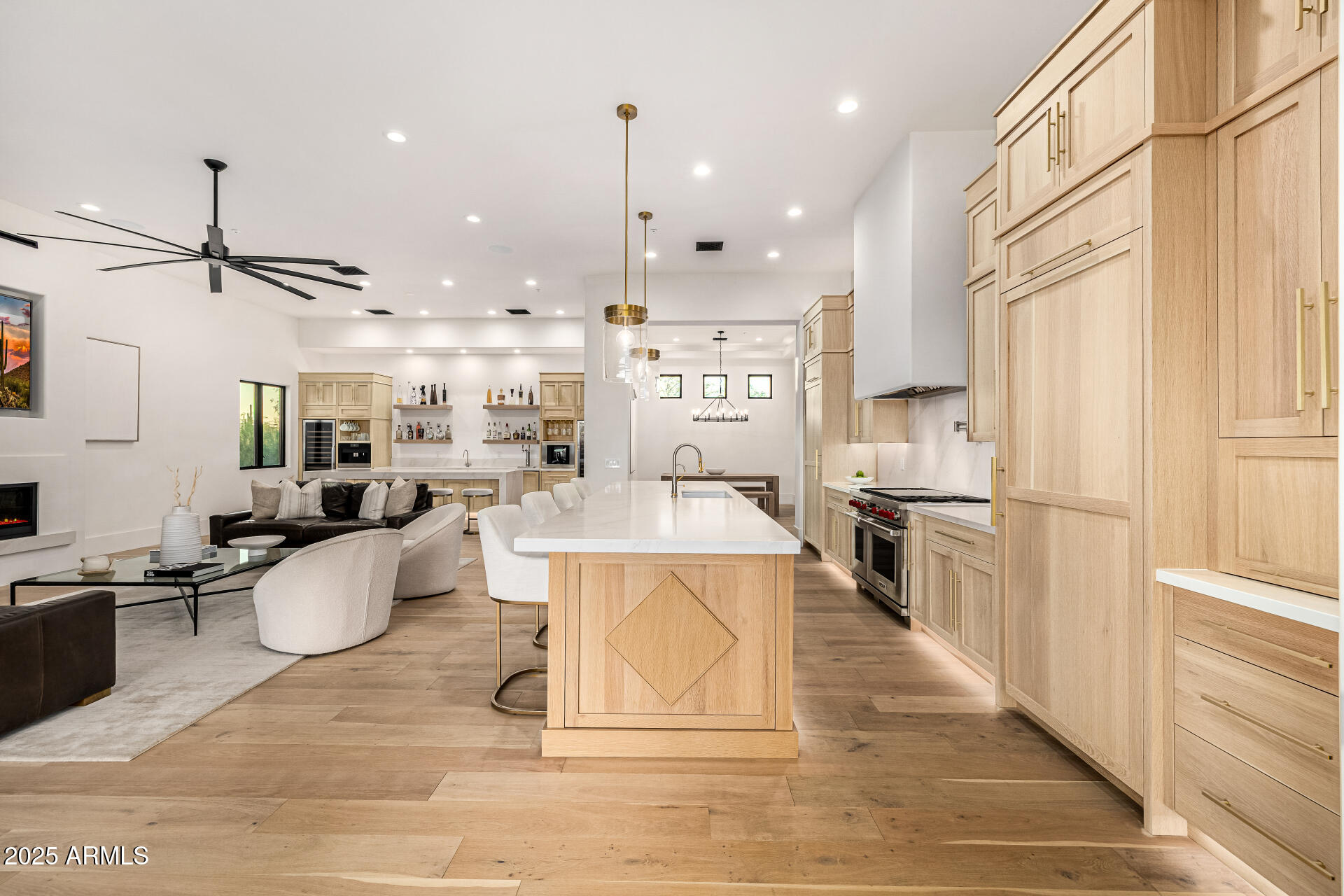 LONE MOUNTAIN ESTATES - Residential