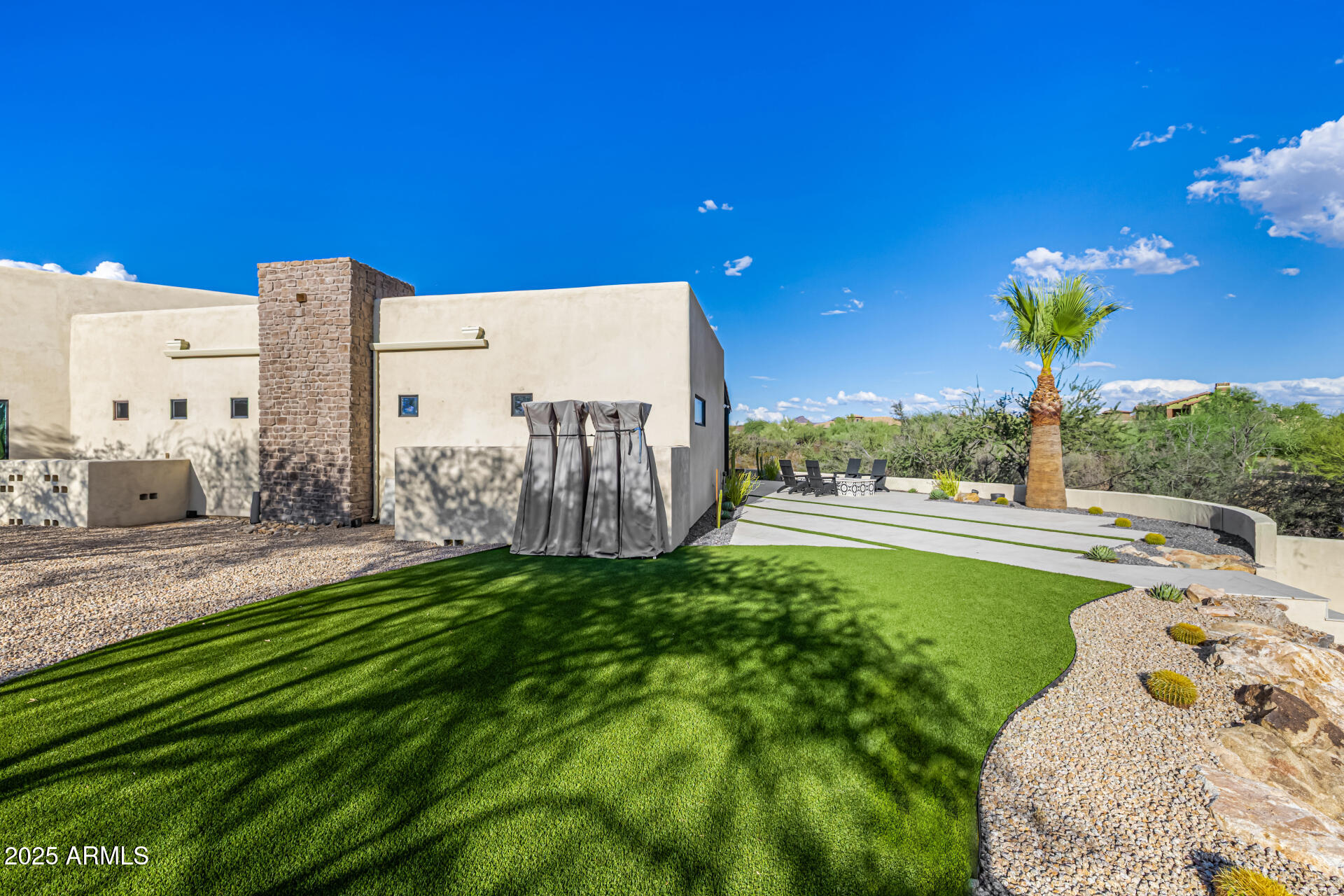 LONE MOUNTAIN ESTATES - Residential