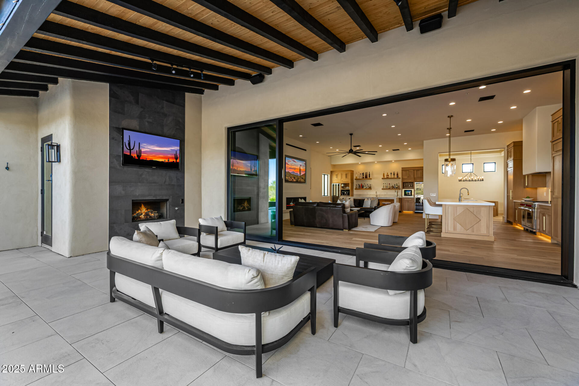 LONE MOUNTAIN ESTATES - Residential