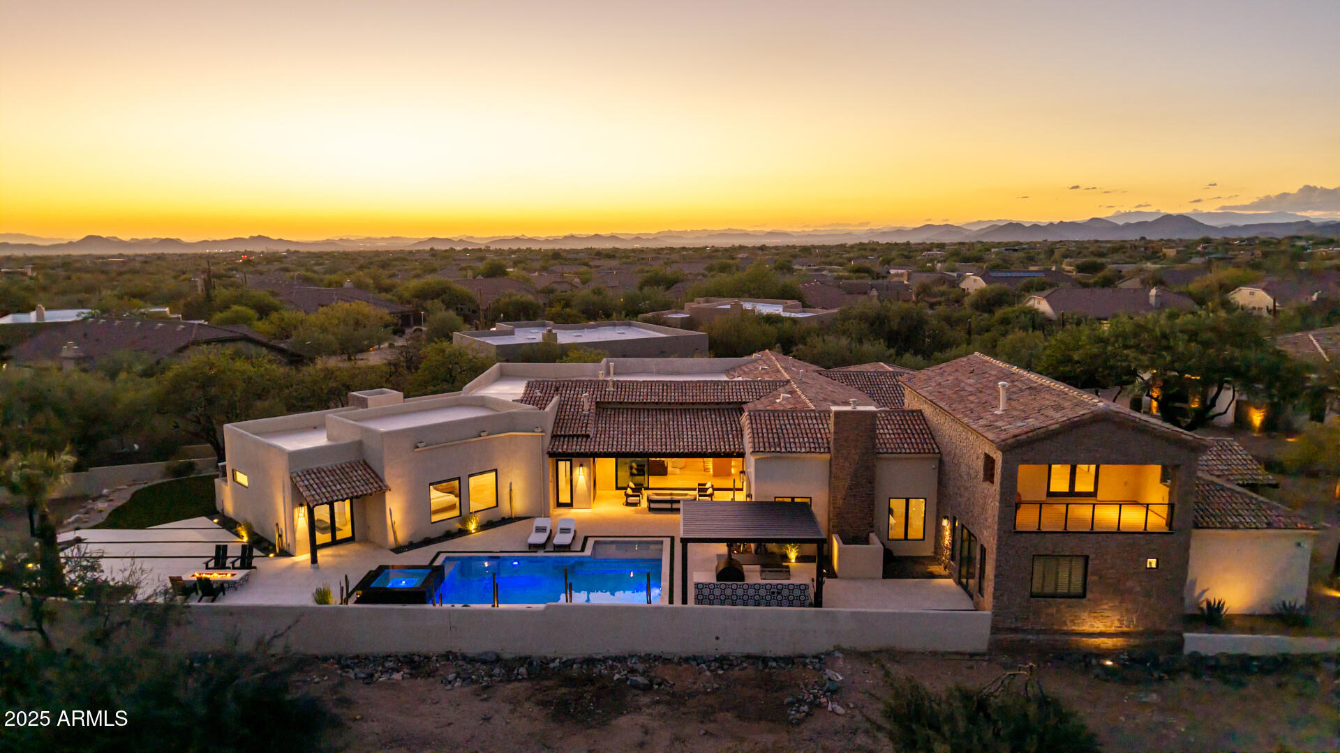 LONE MOUNTAIN ESTATES - Residential