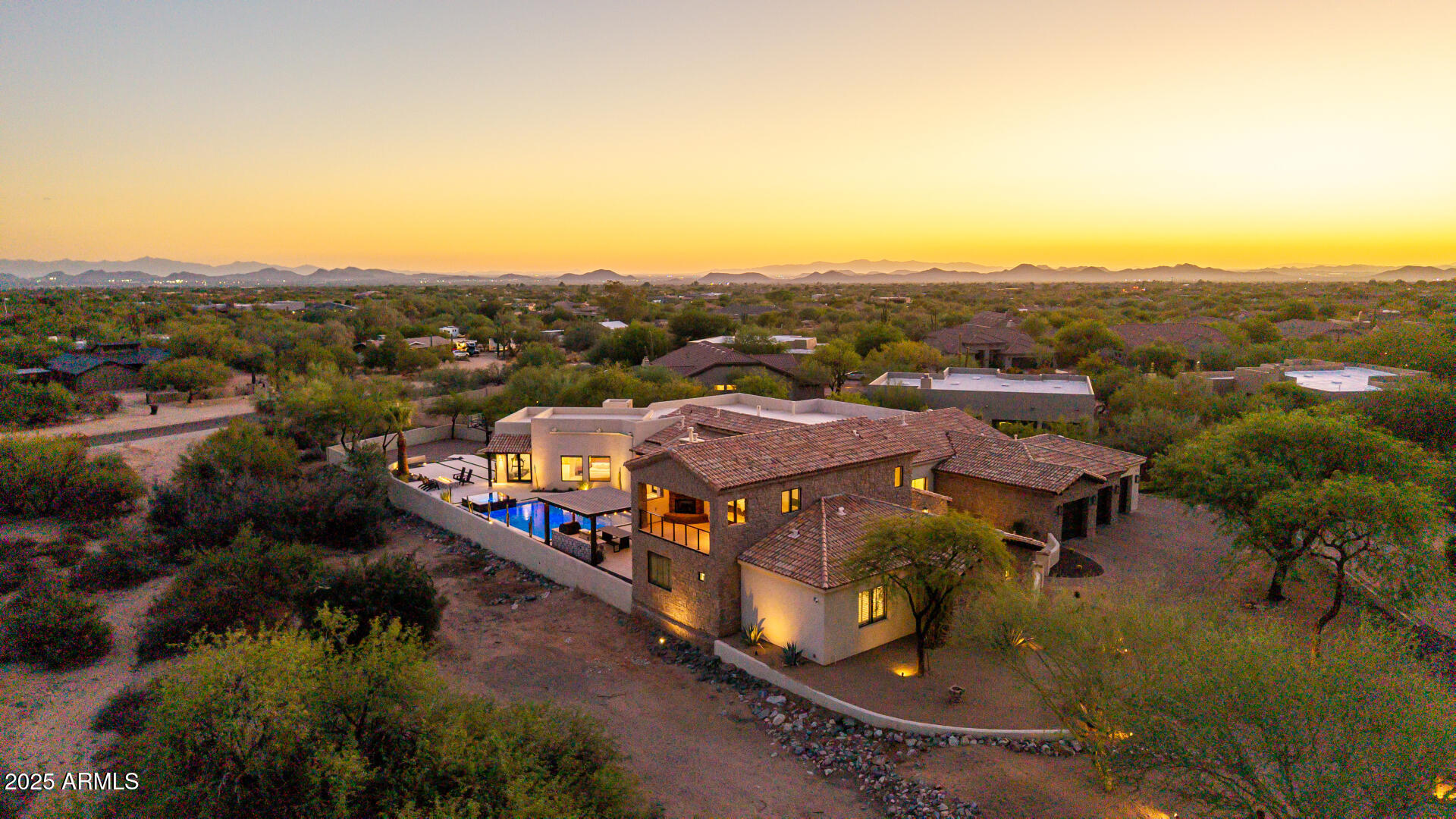 LONE MOUNTAIN ESTATES - Residential