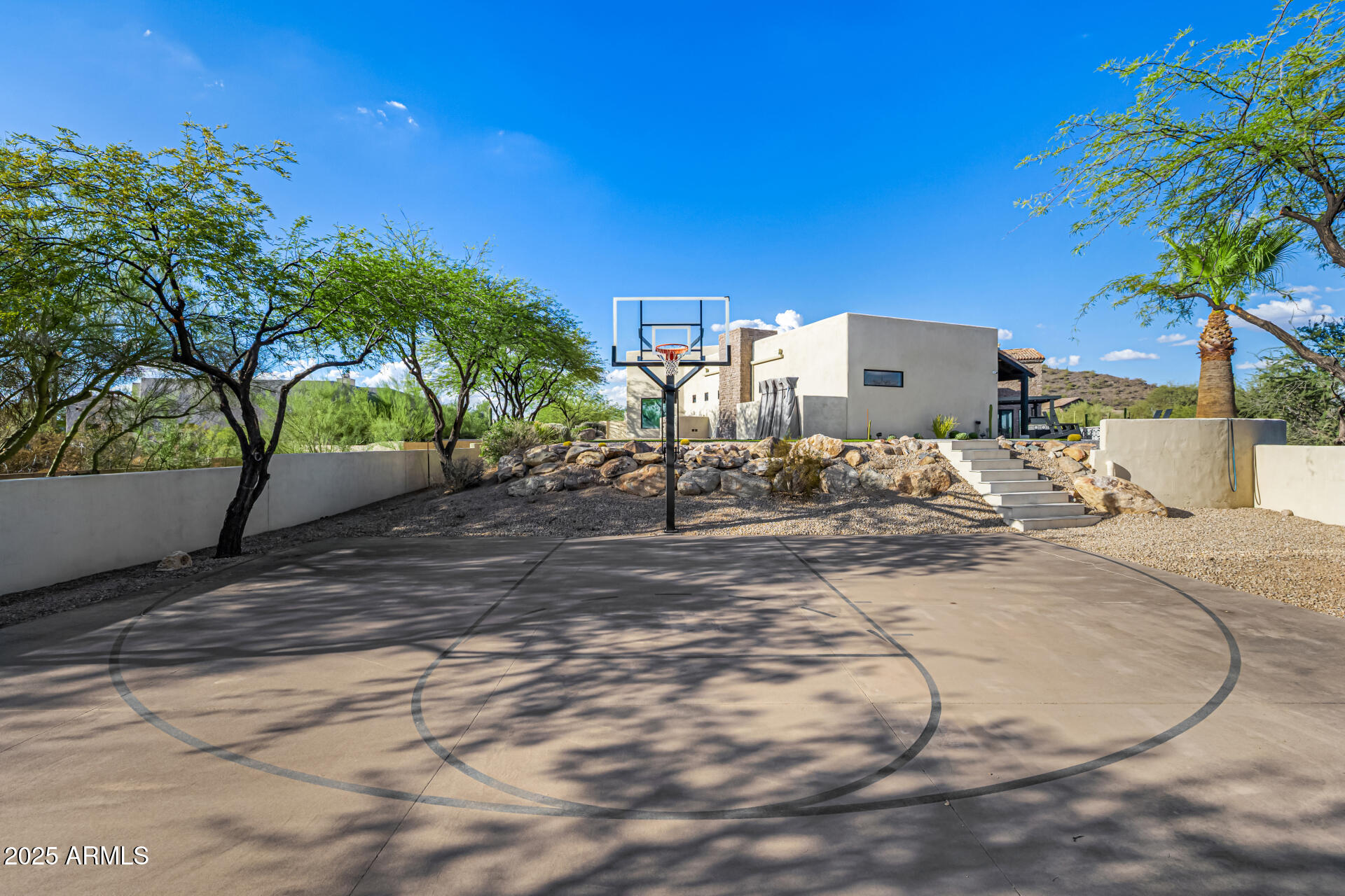LONE MOUNTAIN ESTATES - Residential