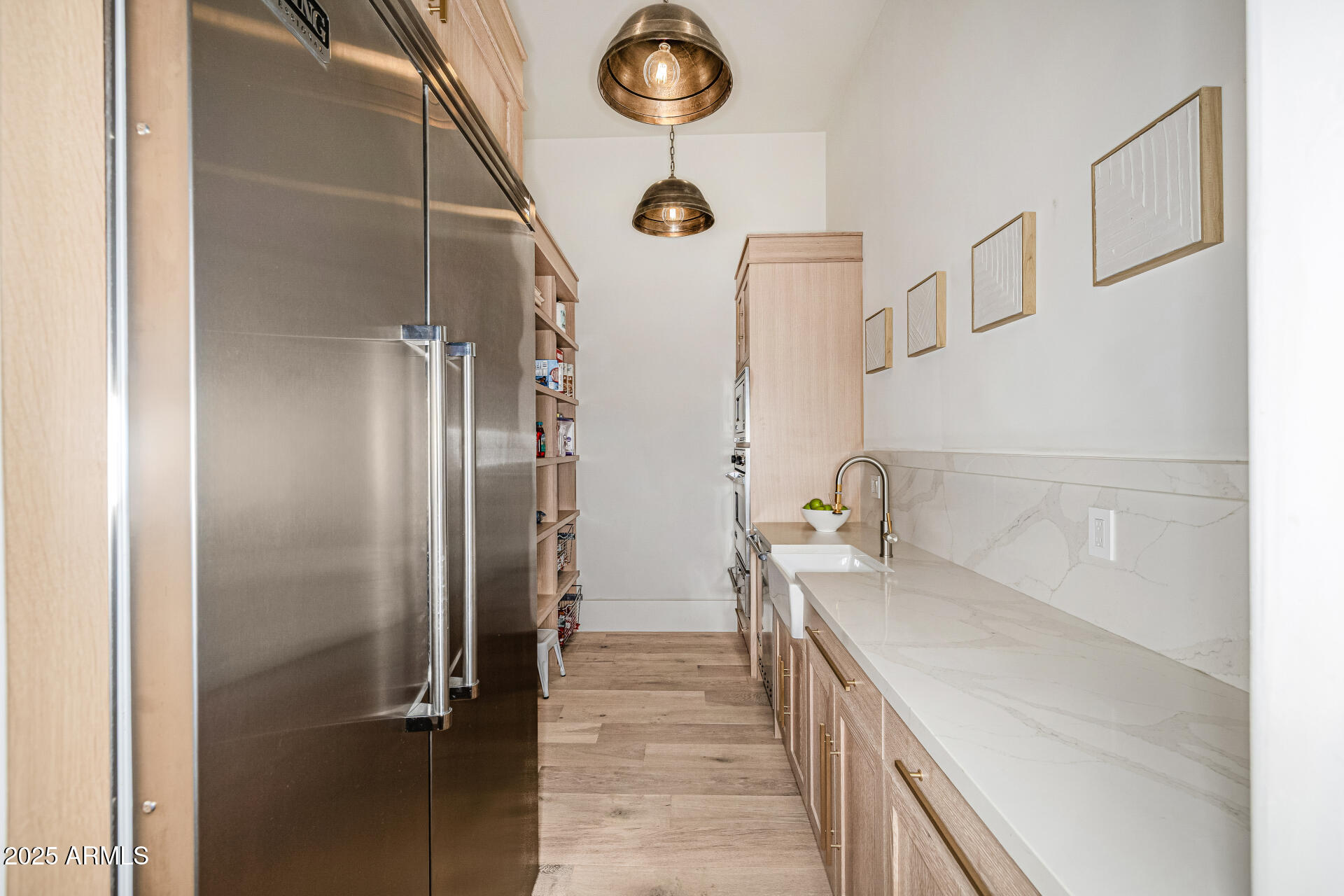 LONE MOUNTAIN ESTATES - Residential