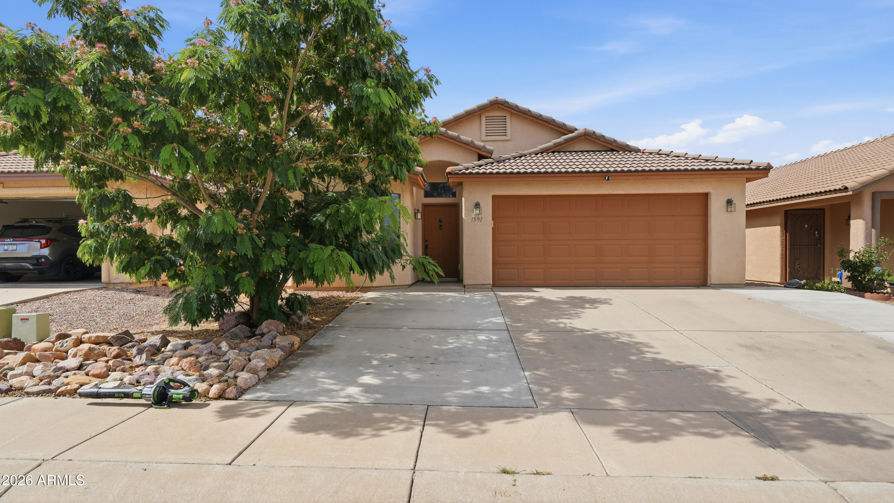 SILVERADO - Residential