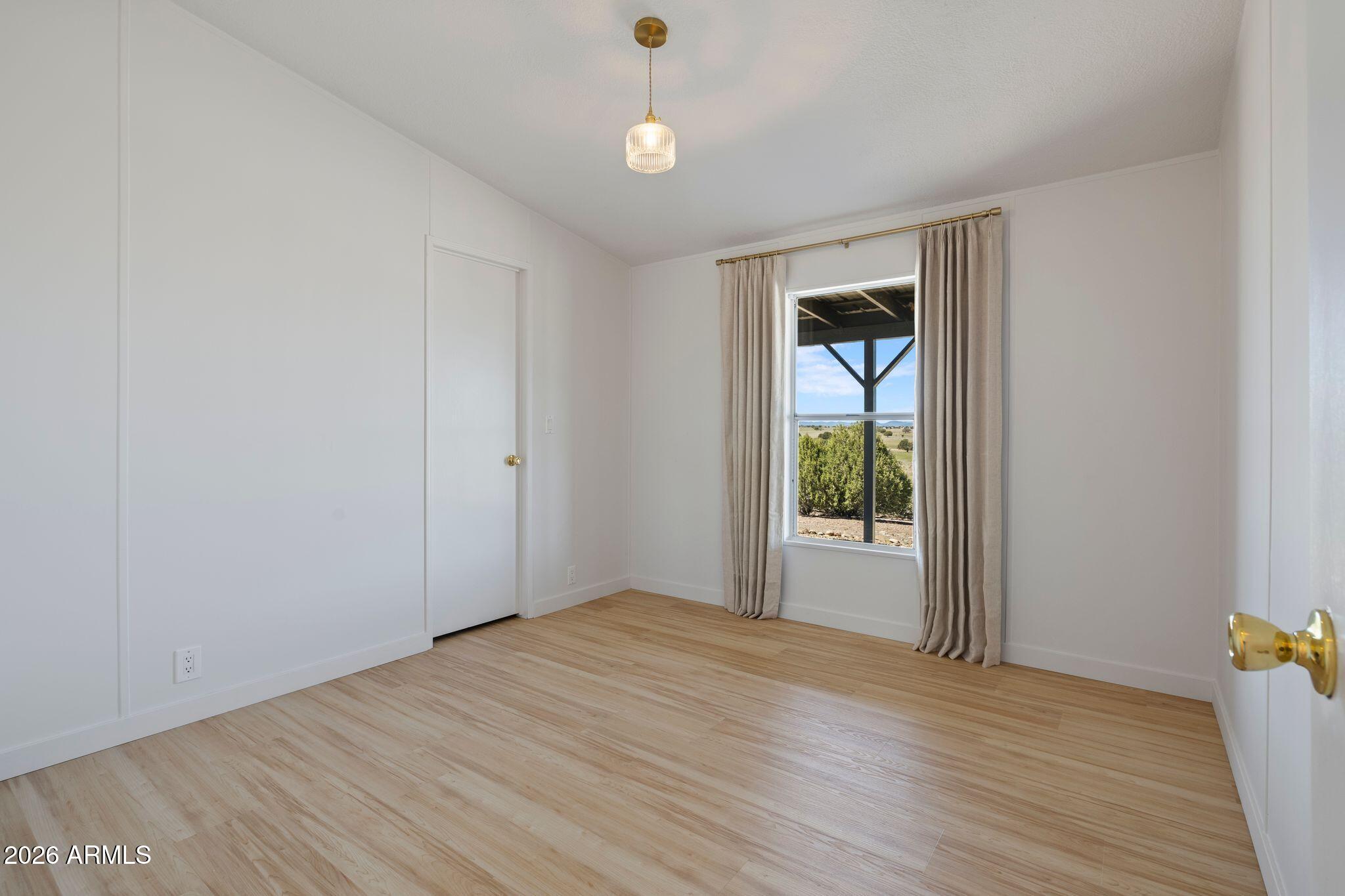 SUNSHINE ACRES - Residential