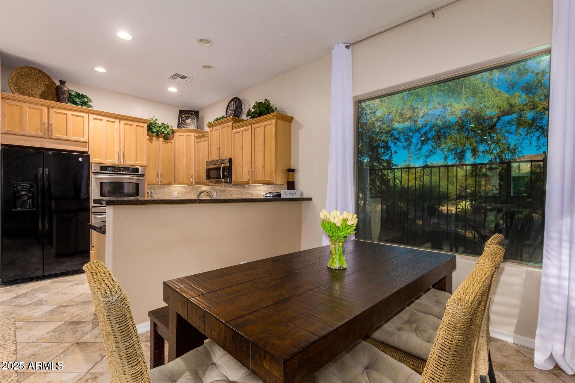 TRAMONTO PARCEL W-21 - Residential Lease