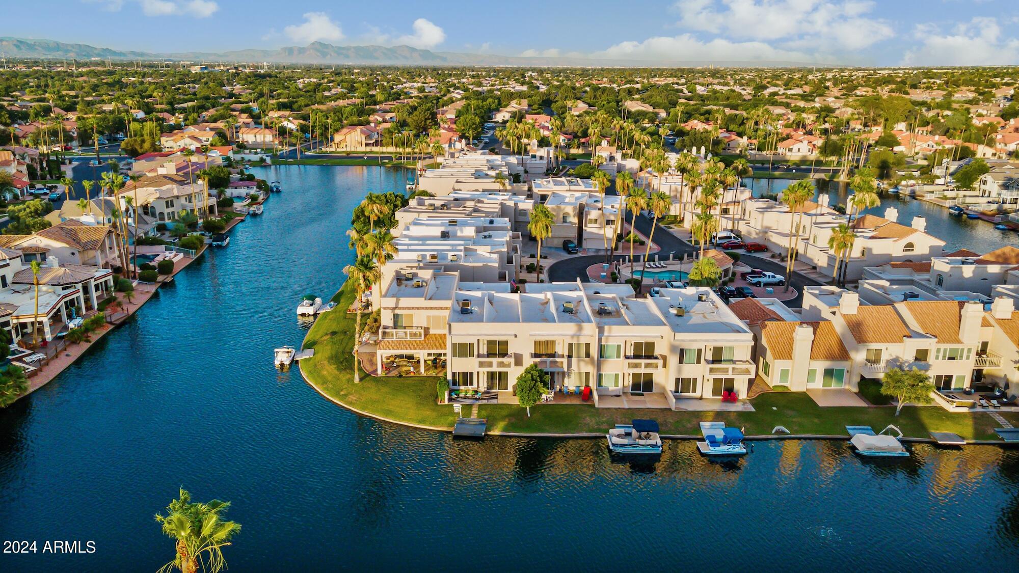 TOWNHOMES ON CORAL REEF - Residential