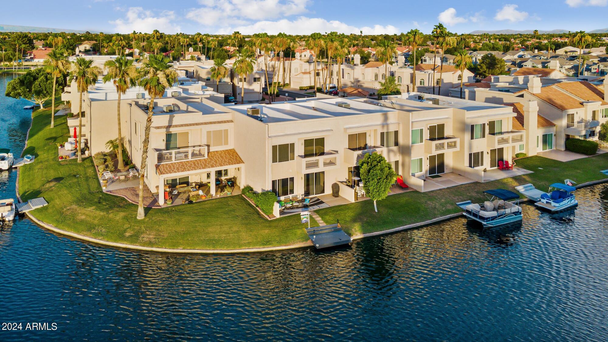 TOWNHOMES ON CORAL REEF - Residential