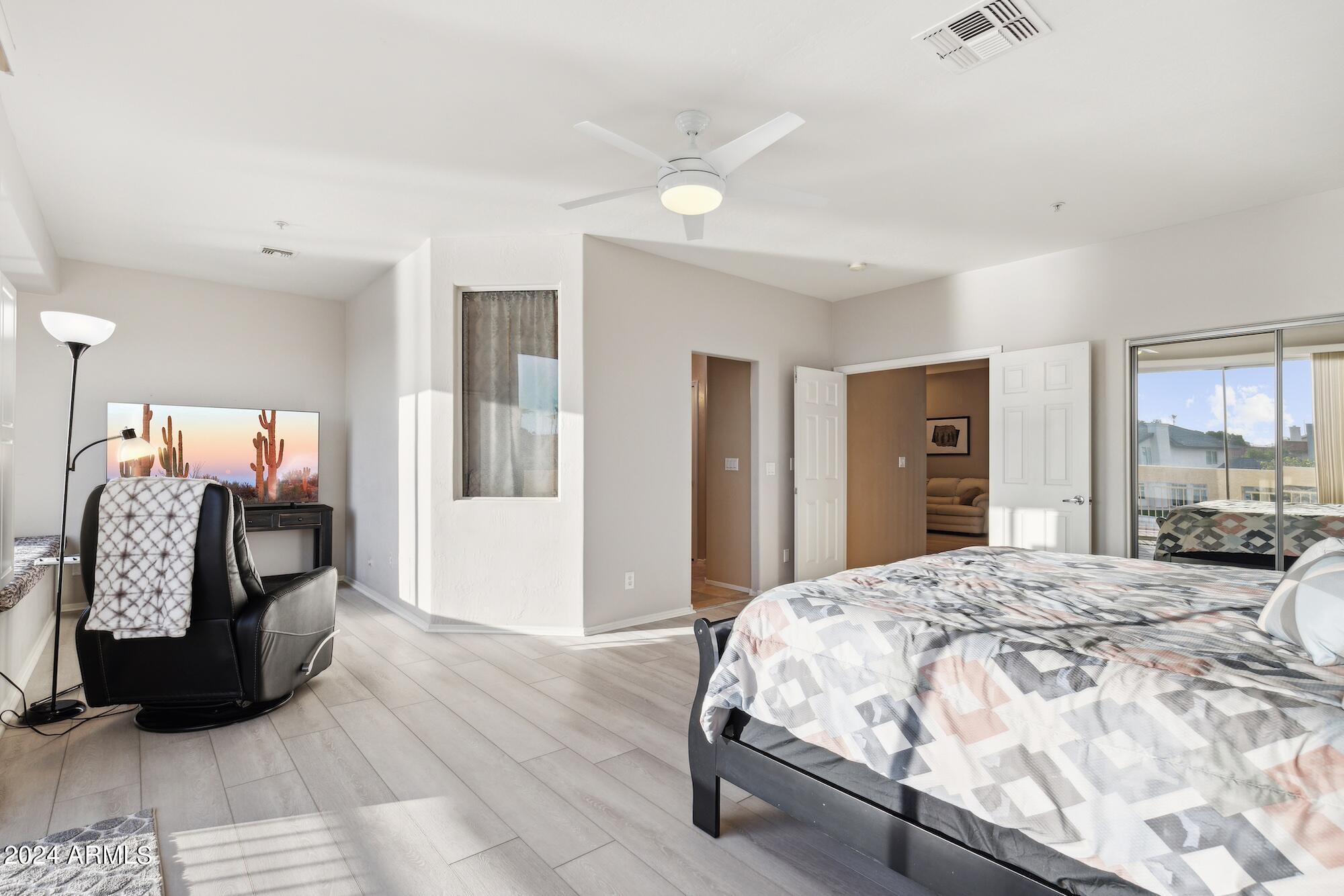 TOWNHOMES ON CORAL REEF - Residential