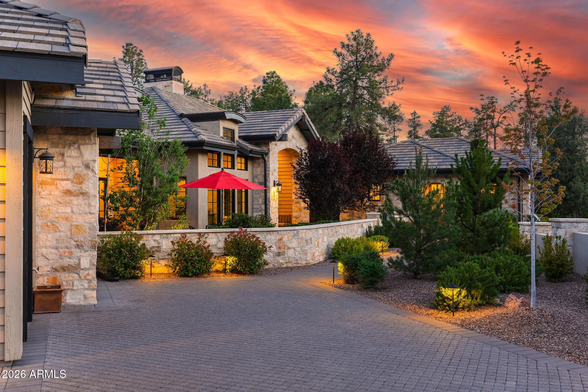 RIM GOLF CLUB PHASE 1 - Residential