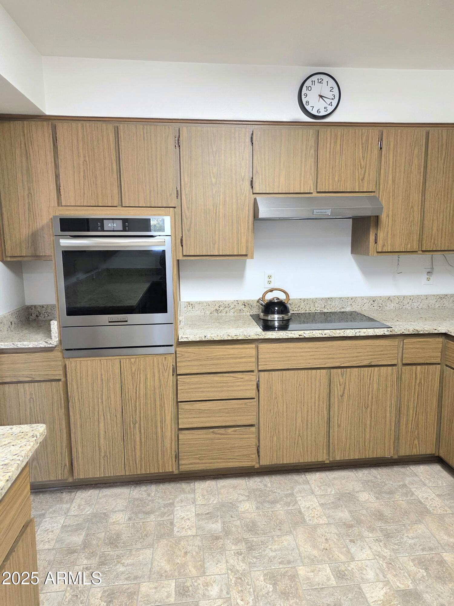 AMD ARIZONA CITY UNIT FIVE - Residential