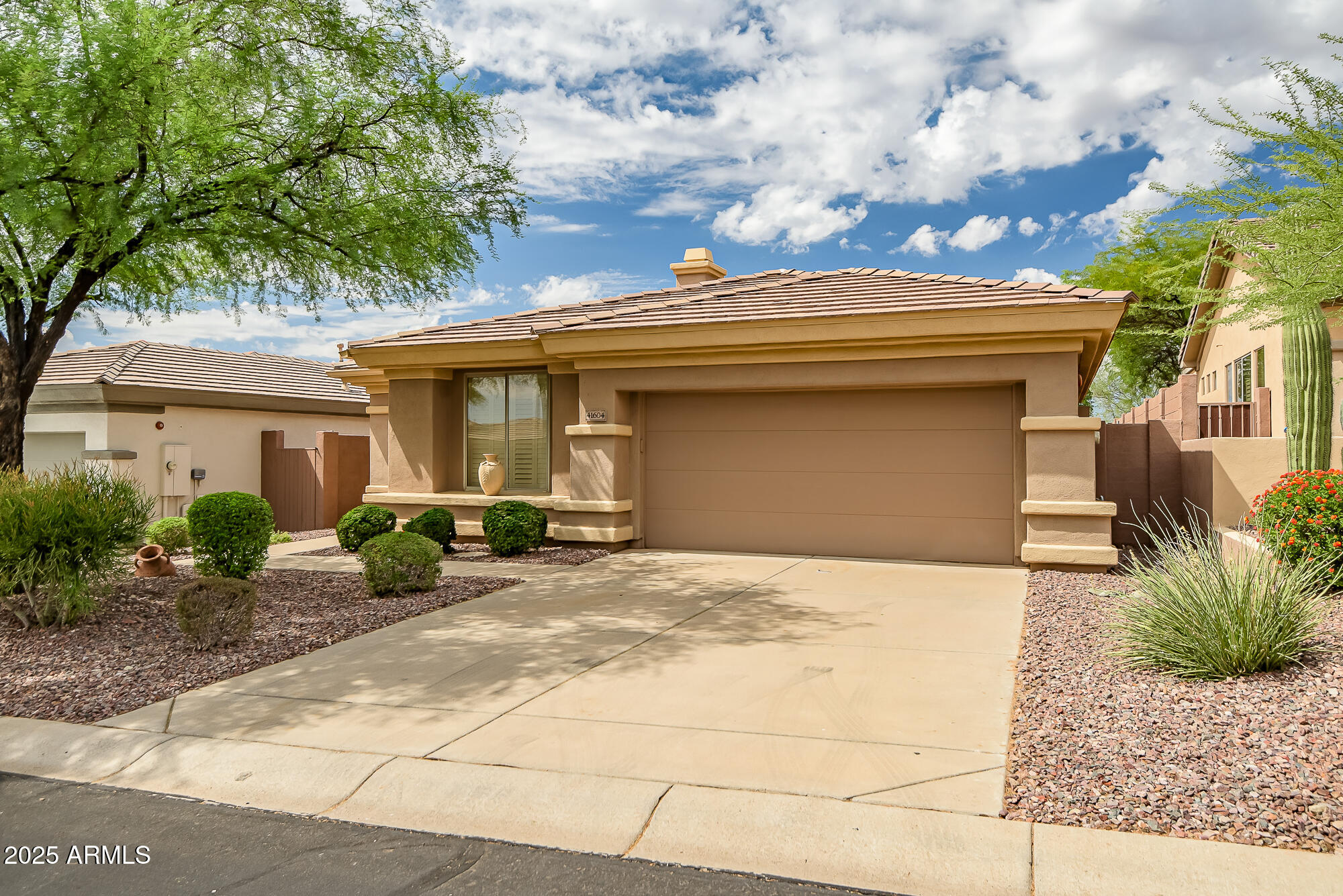 ANTHEM GOLF & COUNTRY CLUB - Residential
