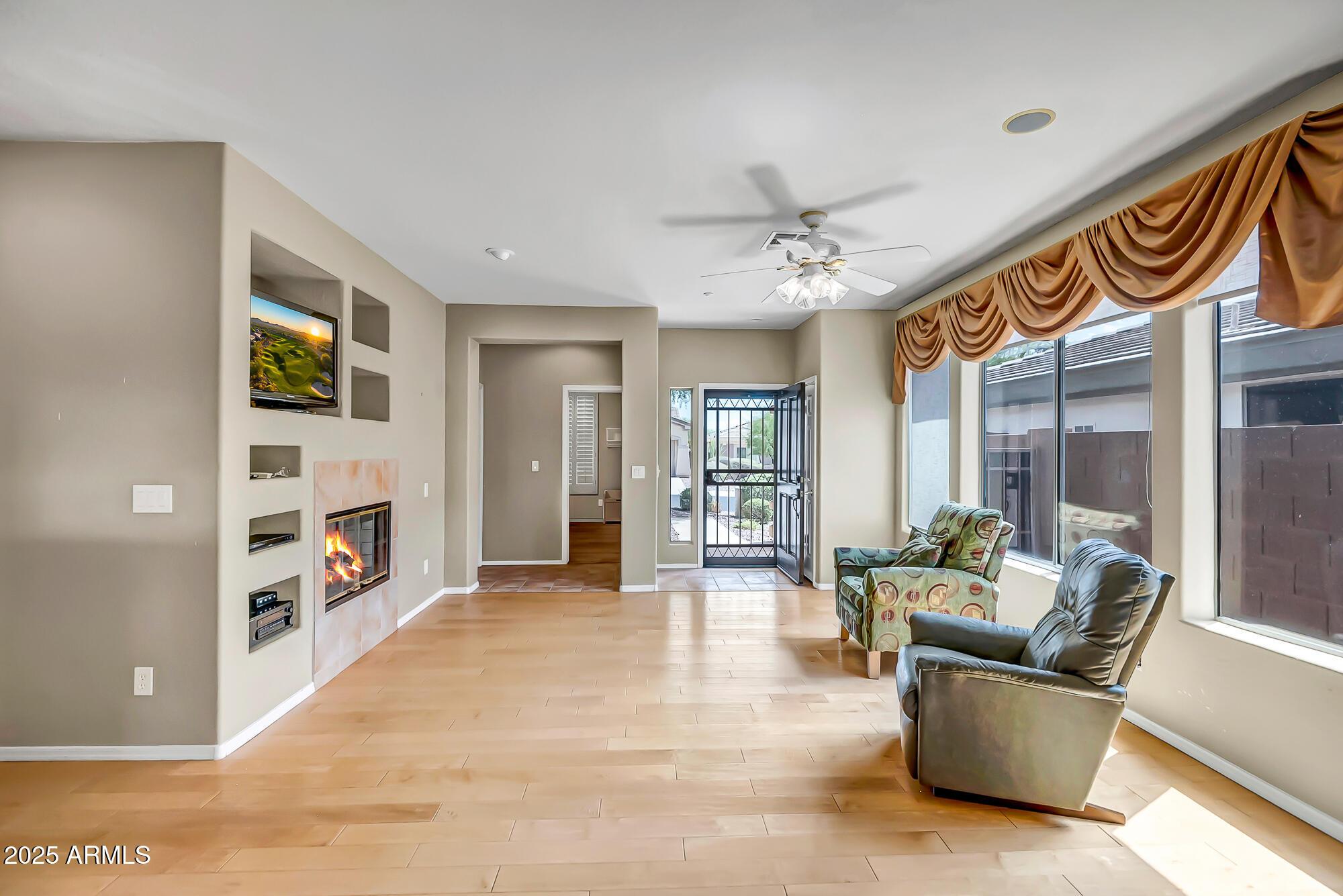 ANTHEM GOLF & COUNTRY CLUB - Residential