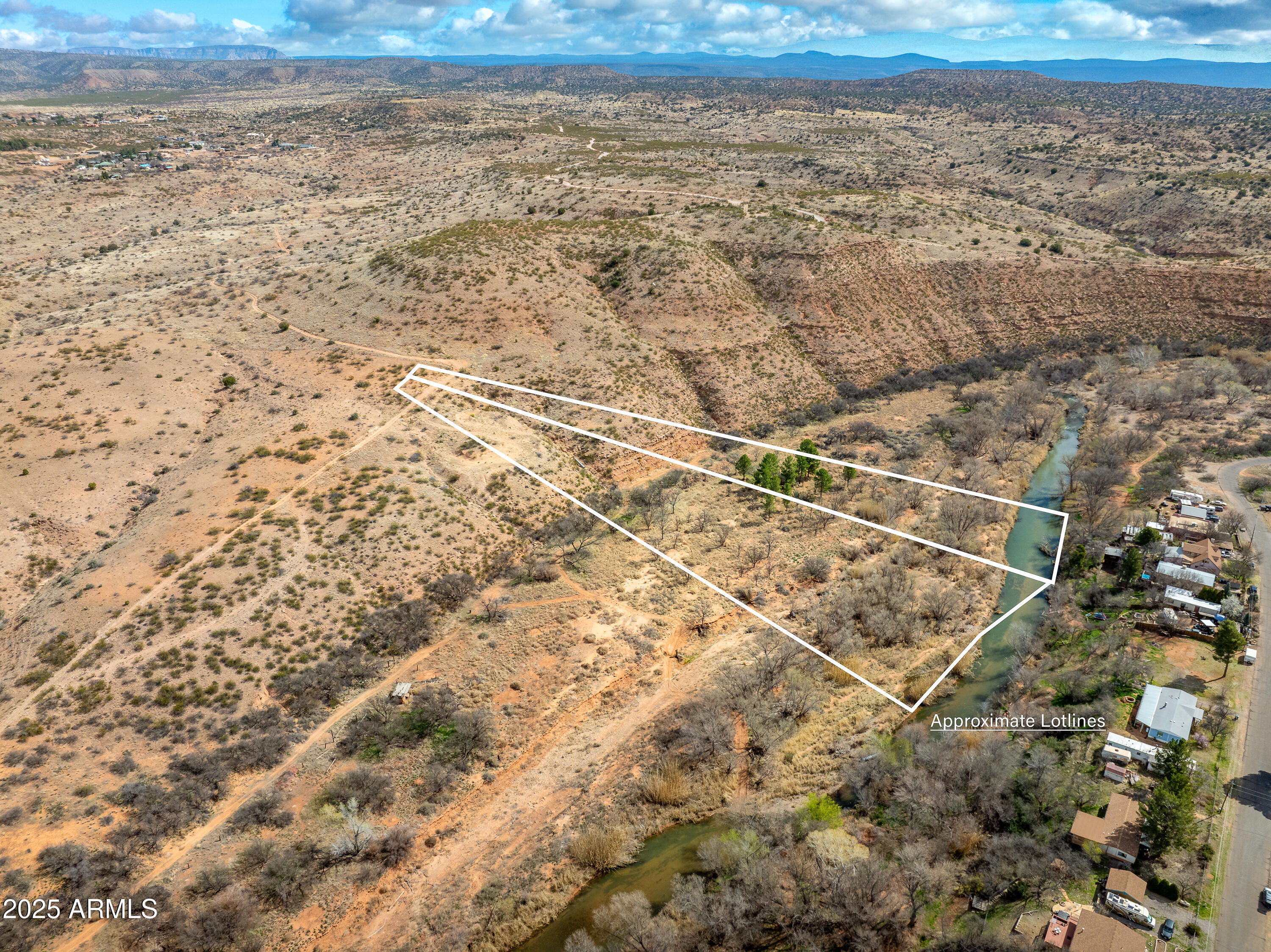 Under 5 Acres - Land