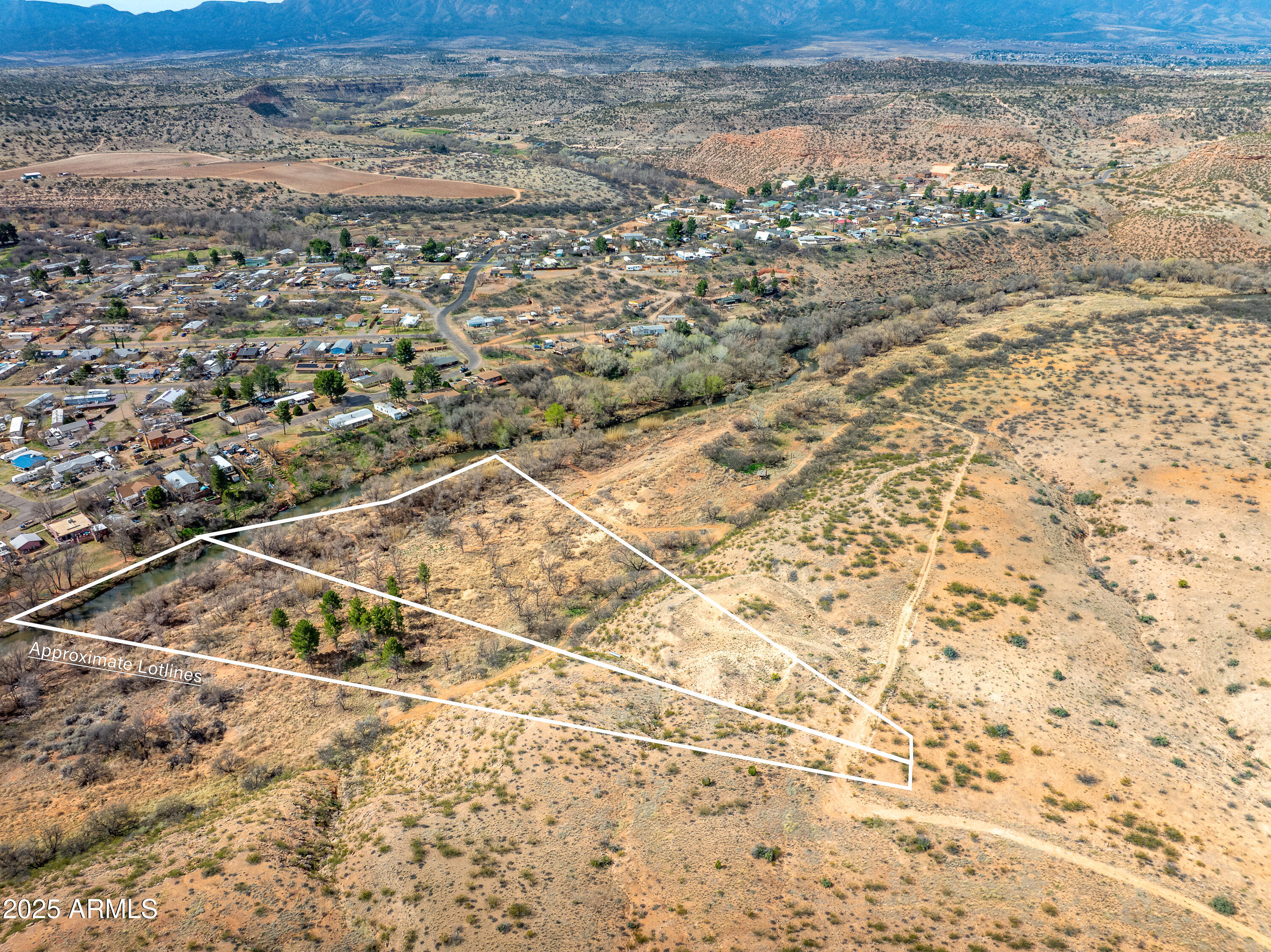 Under 5 Acres - Land