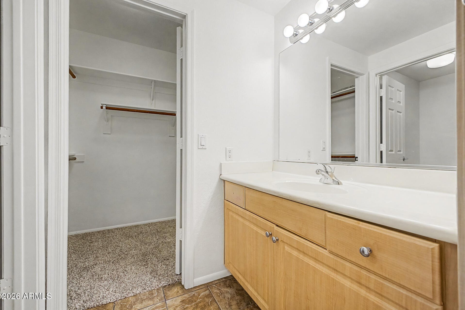 BARCELONA CONDOMINIUM - Residential