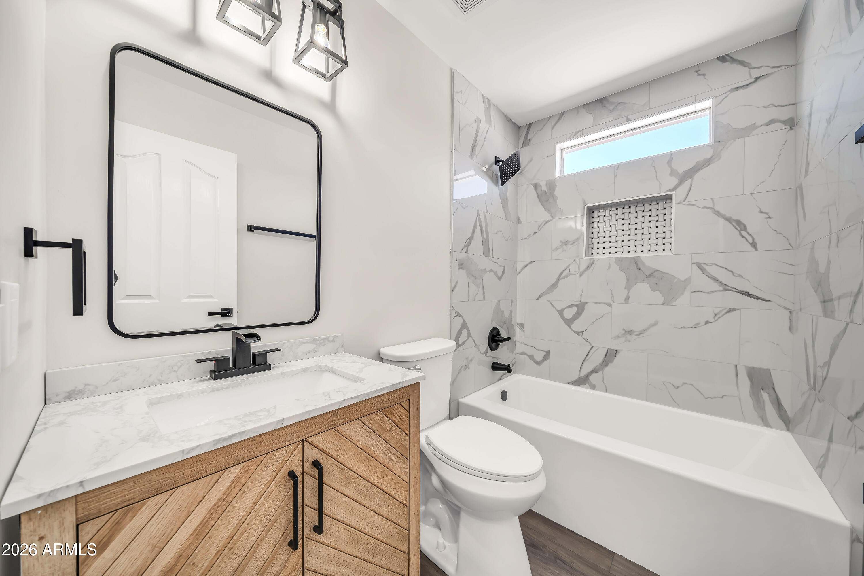 PALISADES AT COUNTRY PLACE - Residential