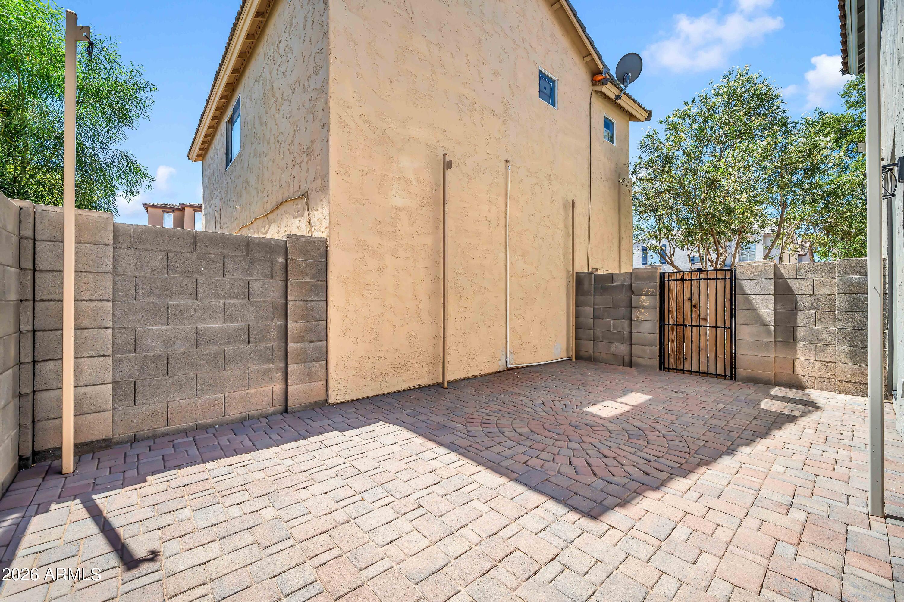 PALISADES AT COUNTRY PLACE - Residential