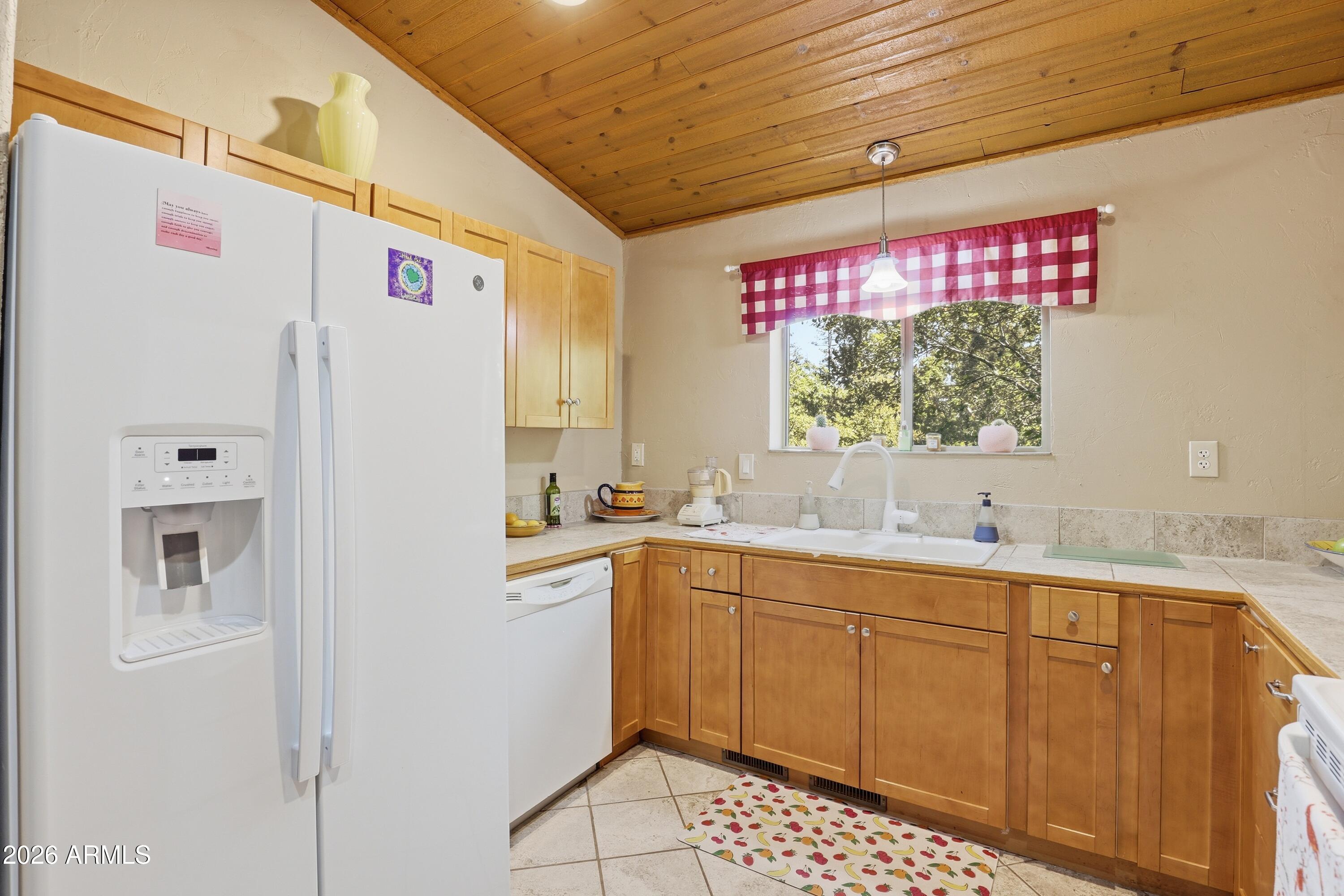 Cool Pines - Residential