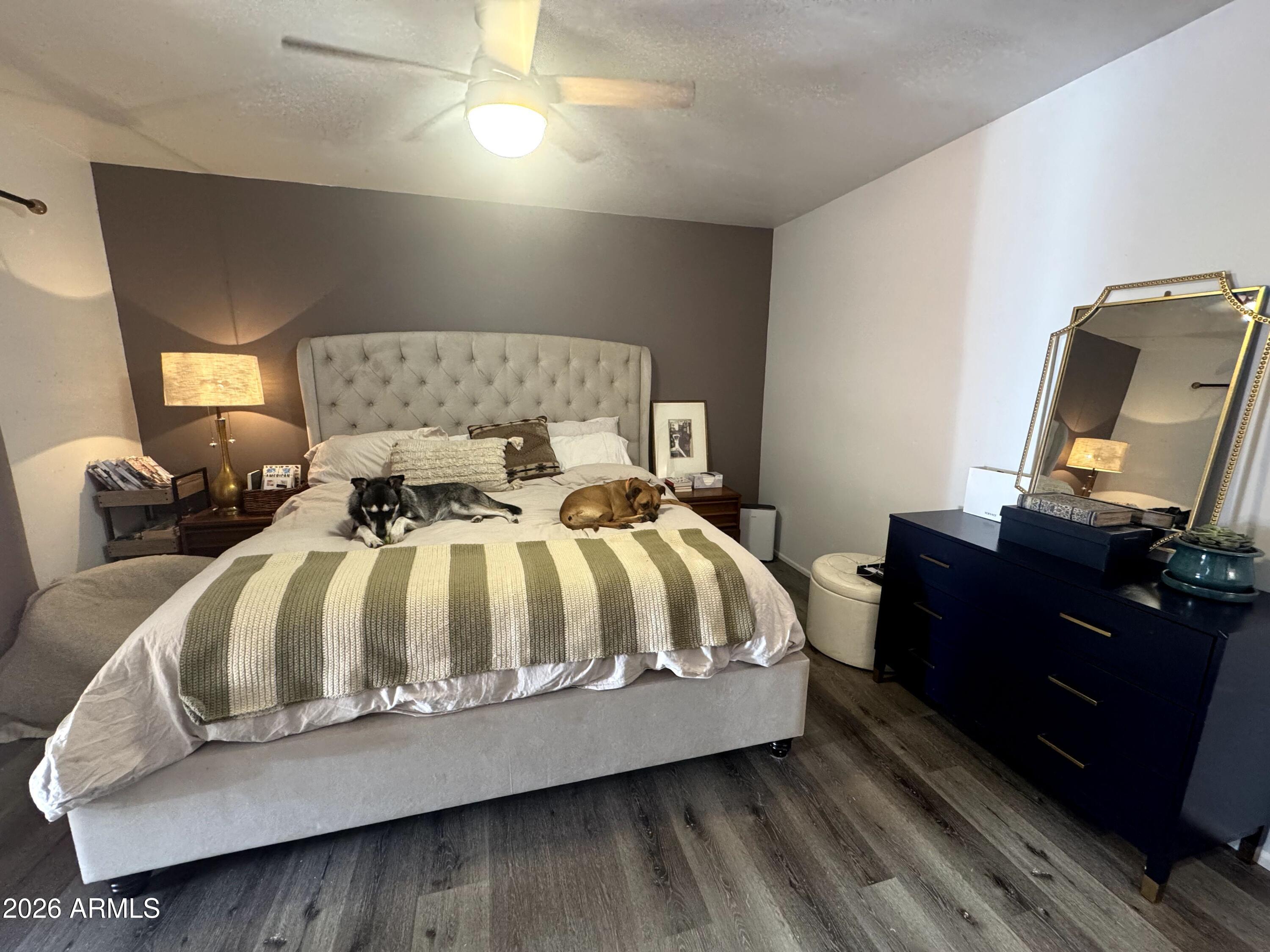 OAK CREEK KNOLLS - Residential