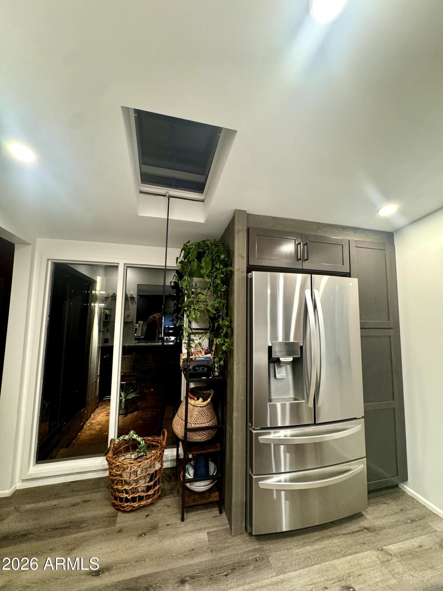 OAK CREEK KNOLLS - Residential