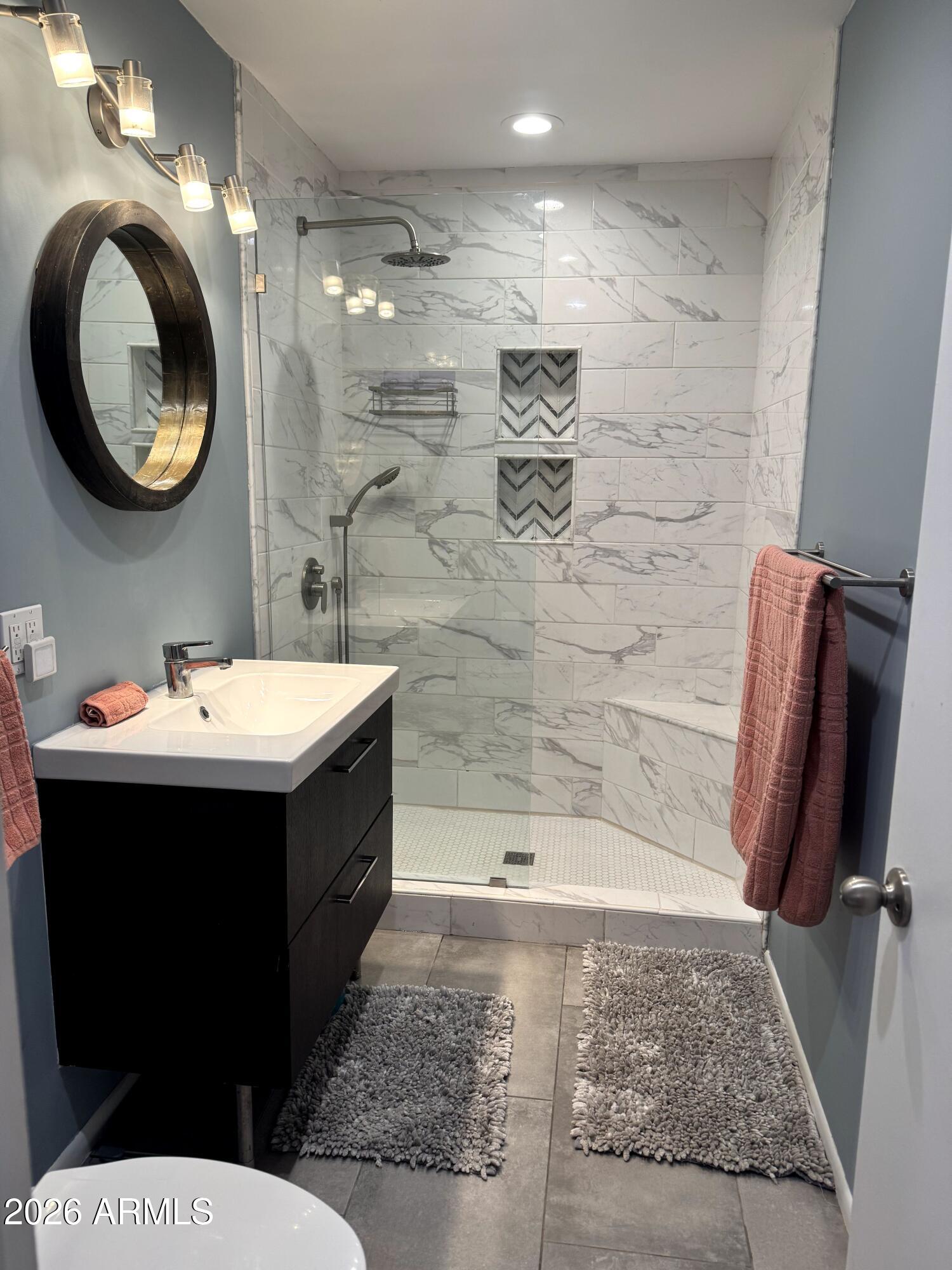 OAK CREEK KNOLLS - Residential