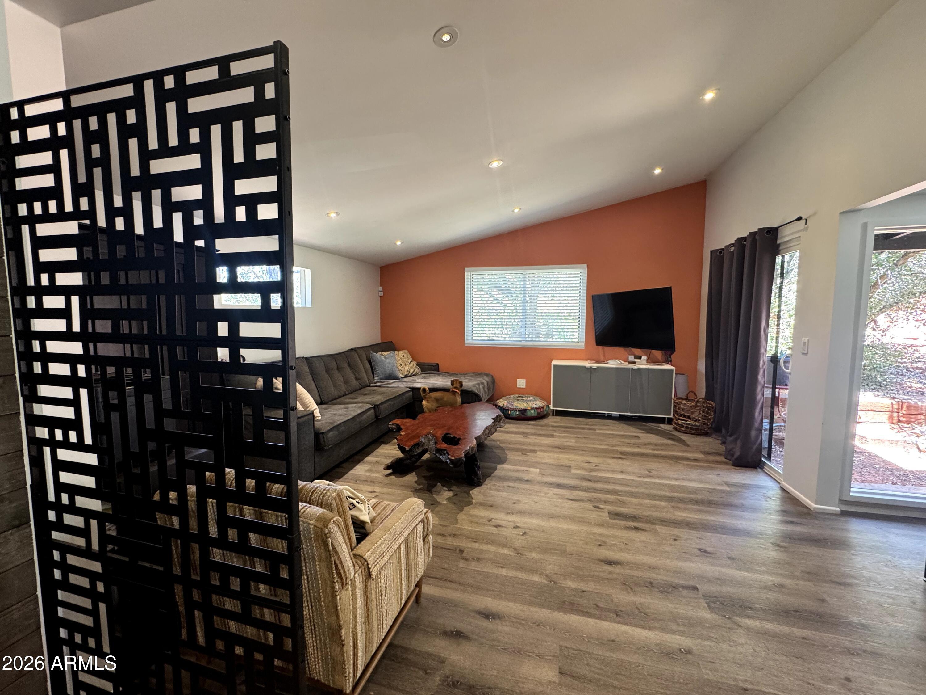 OAK CREEK KNOLLS - Residential