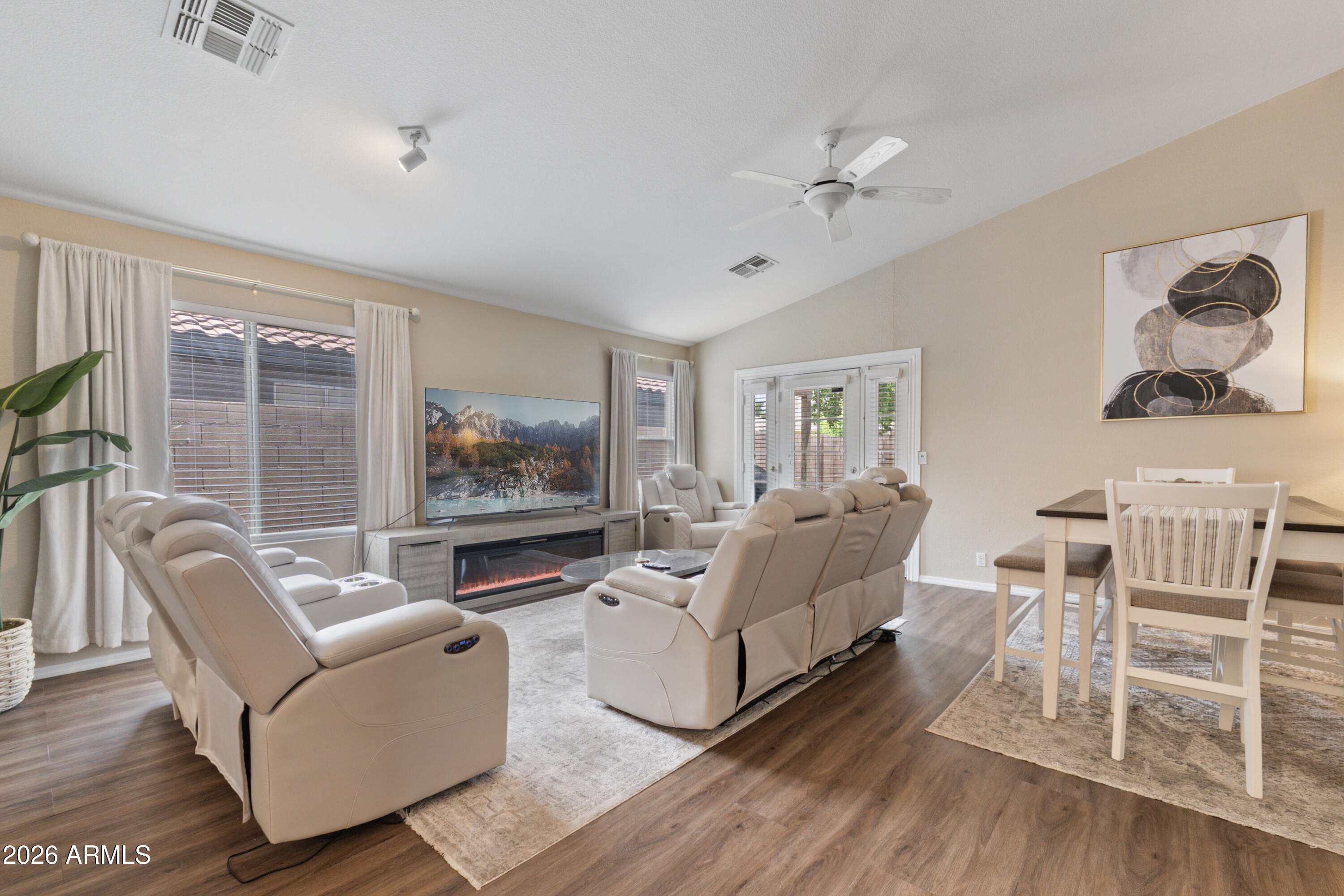GREENFIELD LAKES PARCEL 5 UNIT 2 - Residential