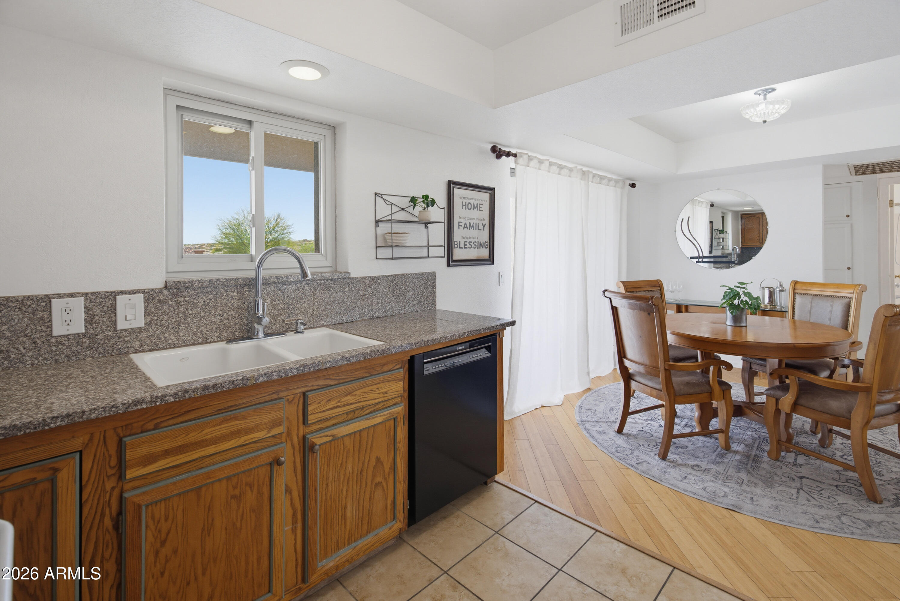 FOUNTAIN VIEW 1 - Residential Lease