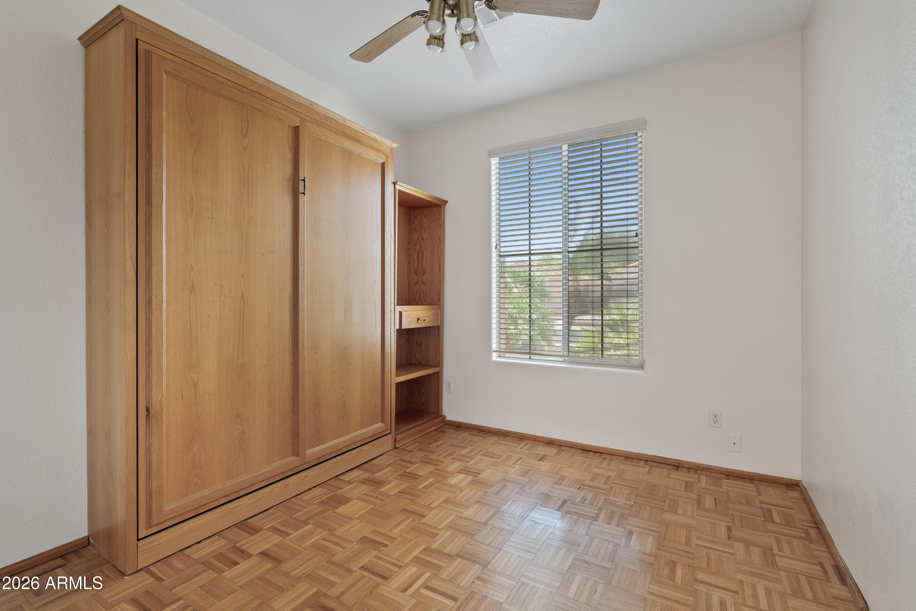 TRILOGY UNIT 4 - Residential