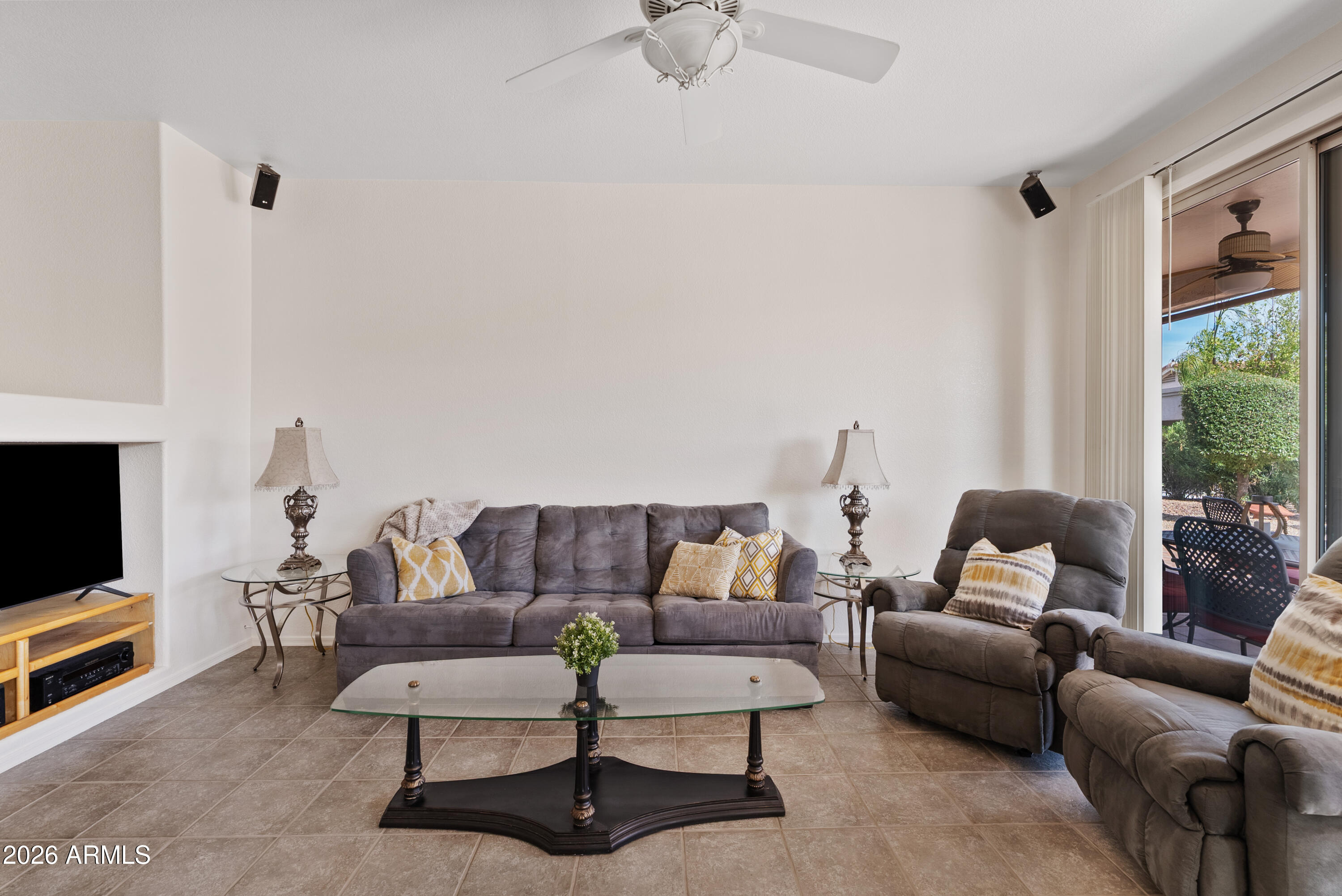 TRILOGY UNIT 4 - Residential