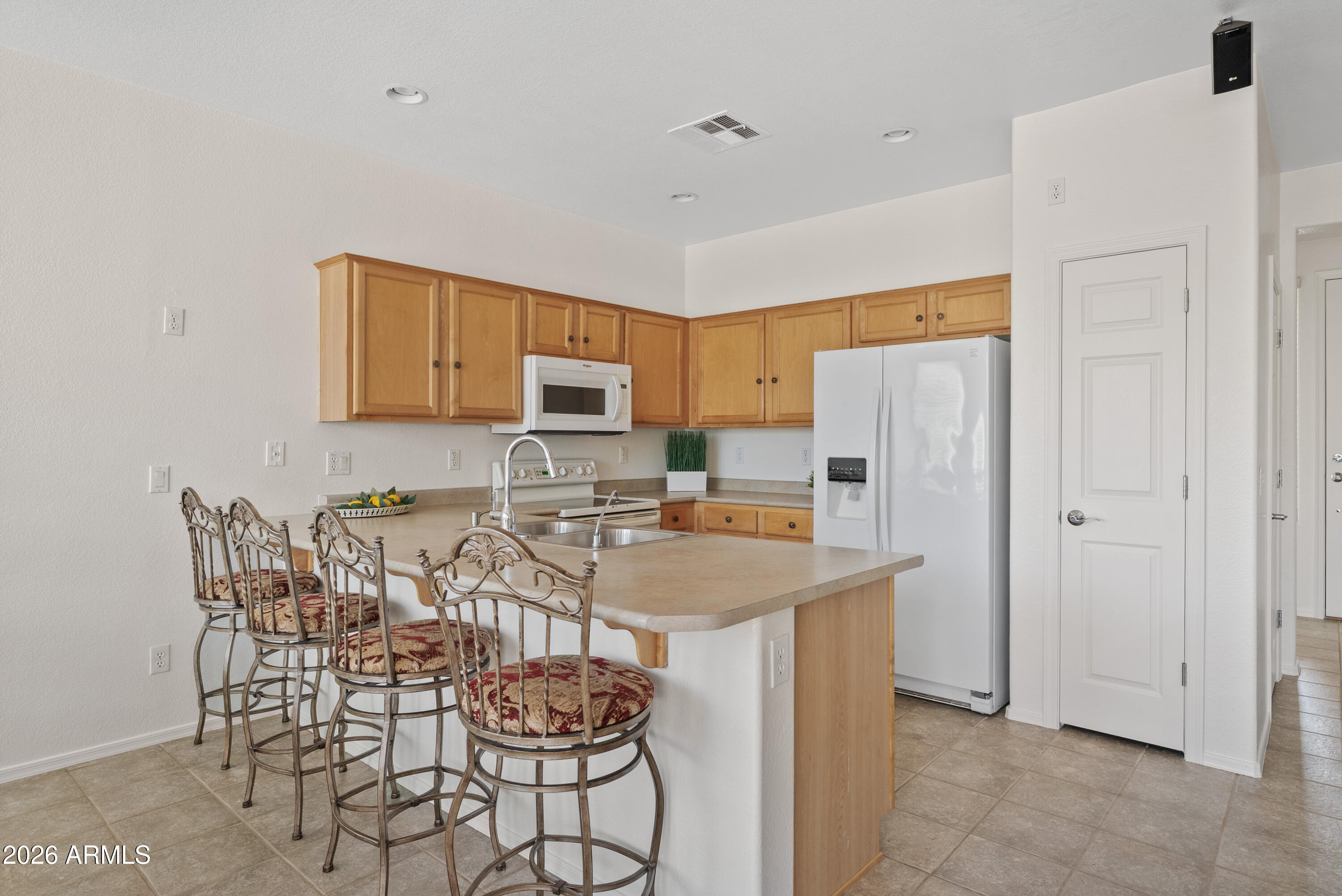 TRILOGY UNIT 4 - Residential