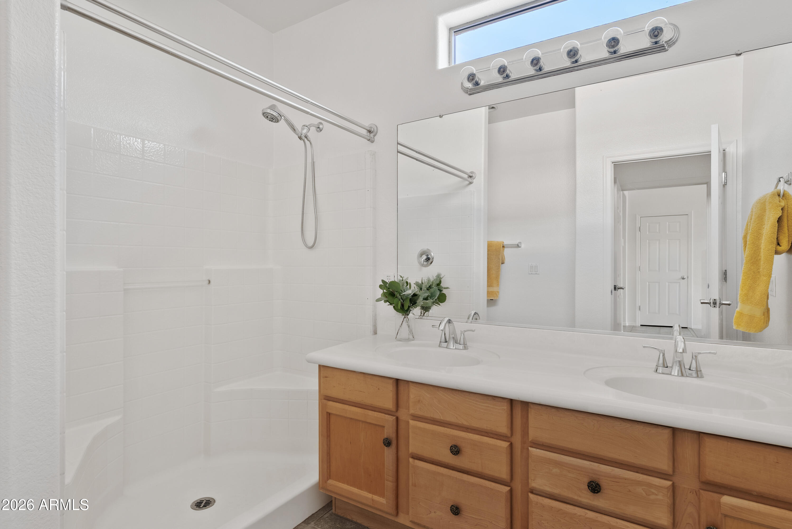 TRILOGY UNIT 4 - Residential