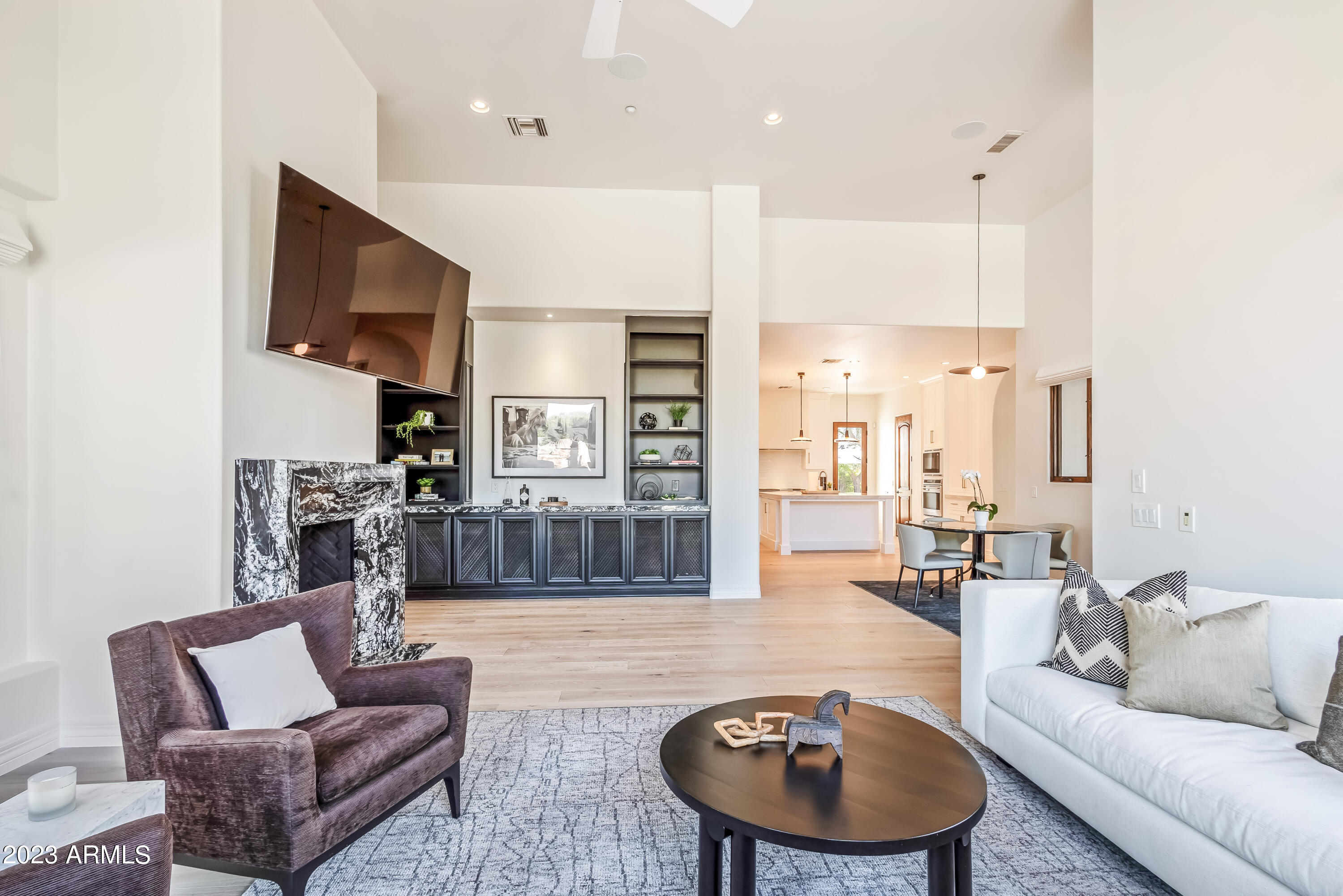 CASA BLANCA ESTATES LOT 20-37 & TR A - Residential