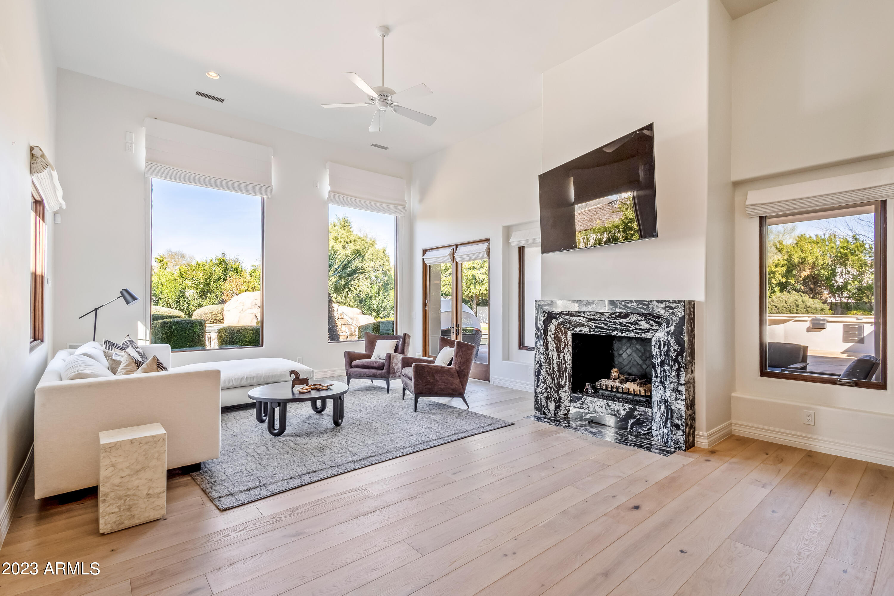 CASA BLANCA ESTATES LOT 20-37 & TR A - Residential