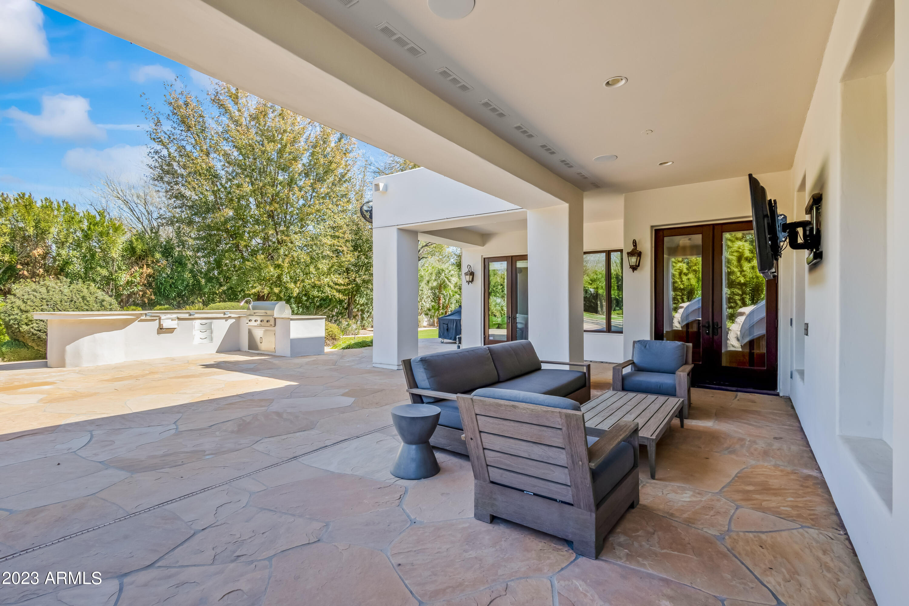 CASA BLANCA ESTATES LOT 20-37 & TR A - Residential