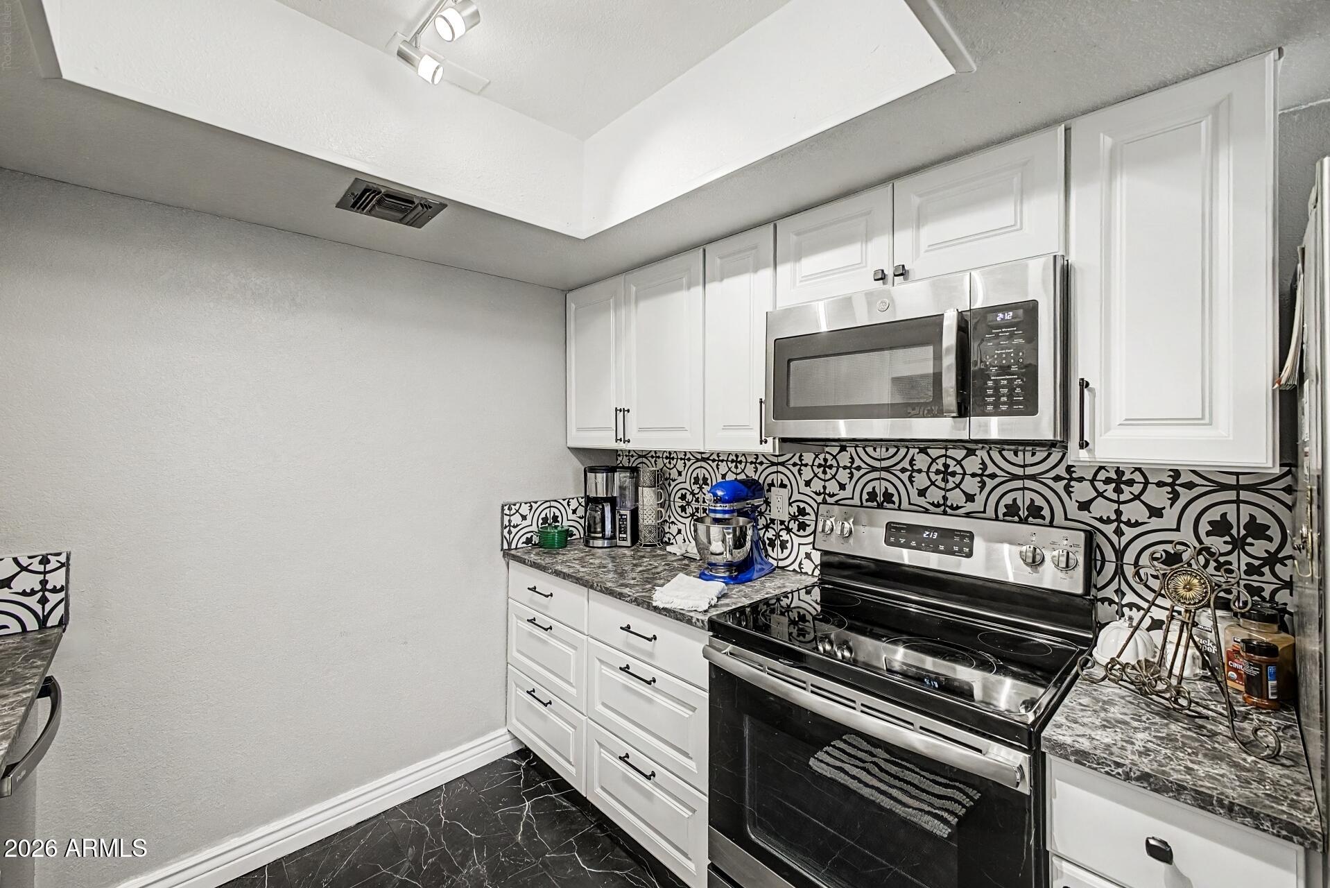 SUN AIR ESTATES UNIT 2 - Residential