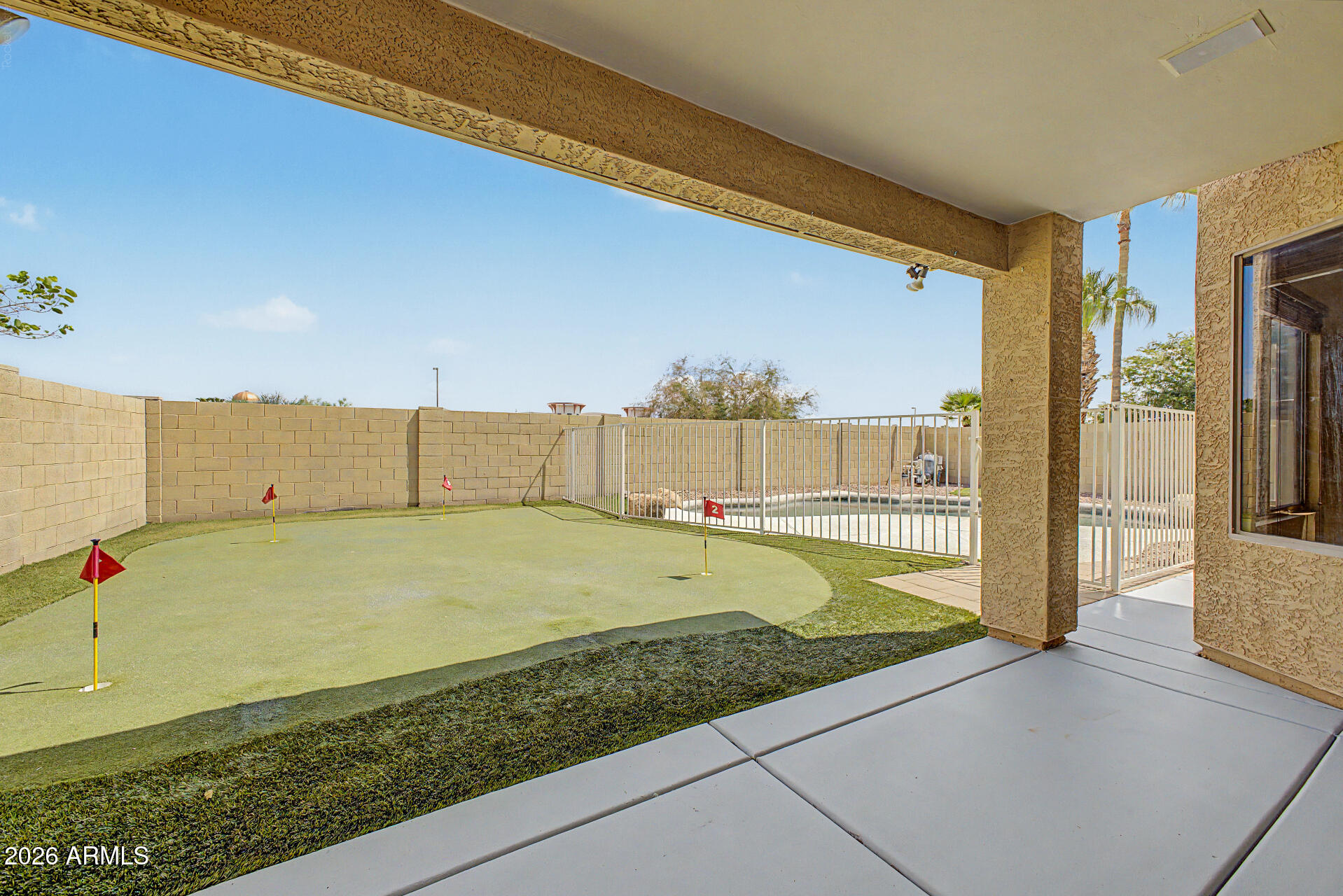 ARROWPOINT - Residential