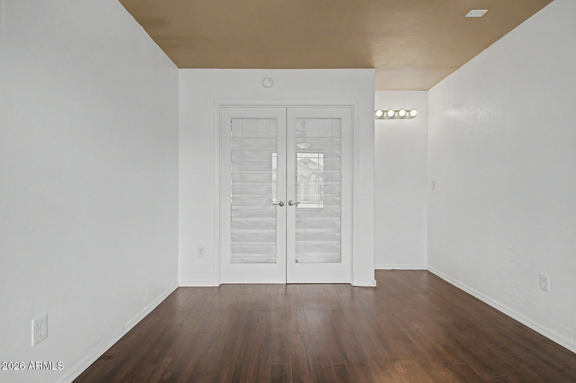 ARROWPOINT - Residential