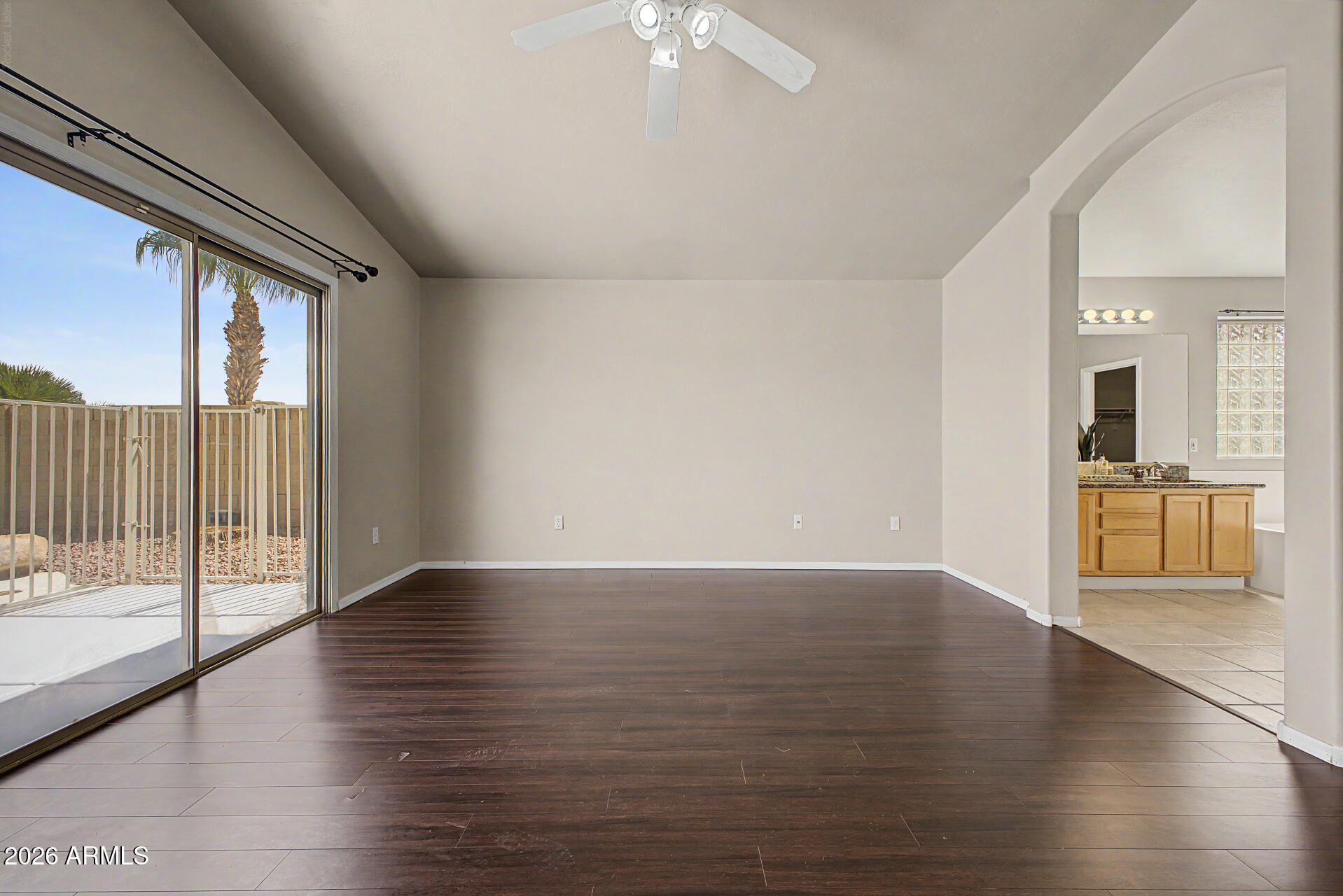 ARROWPOINT - Residential