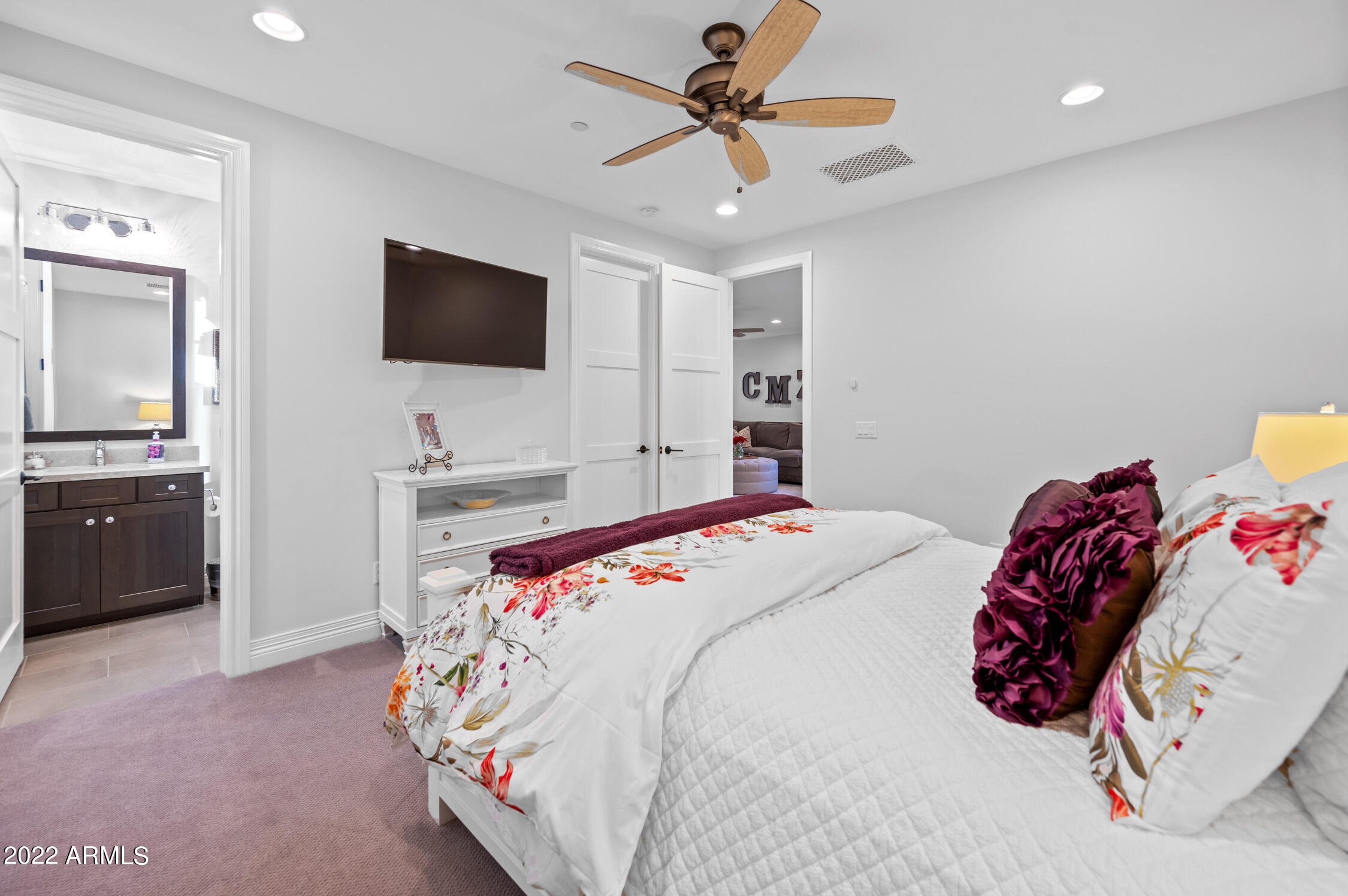 VALLEY RANCHOS LOT 1 MLD - Residential