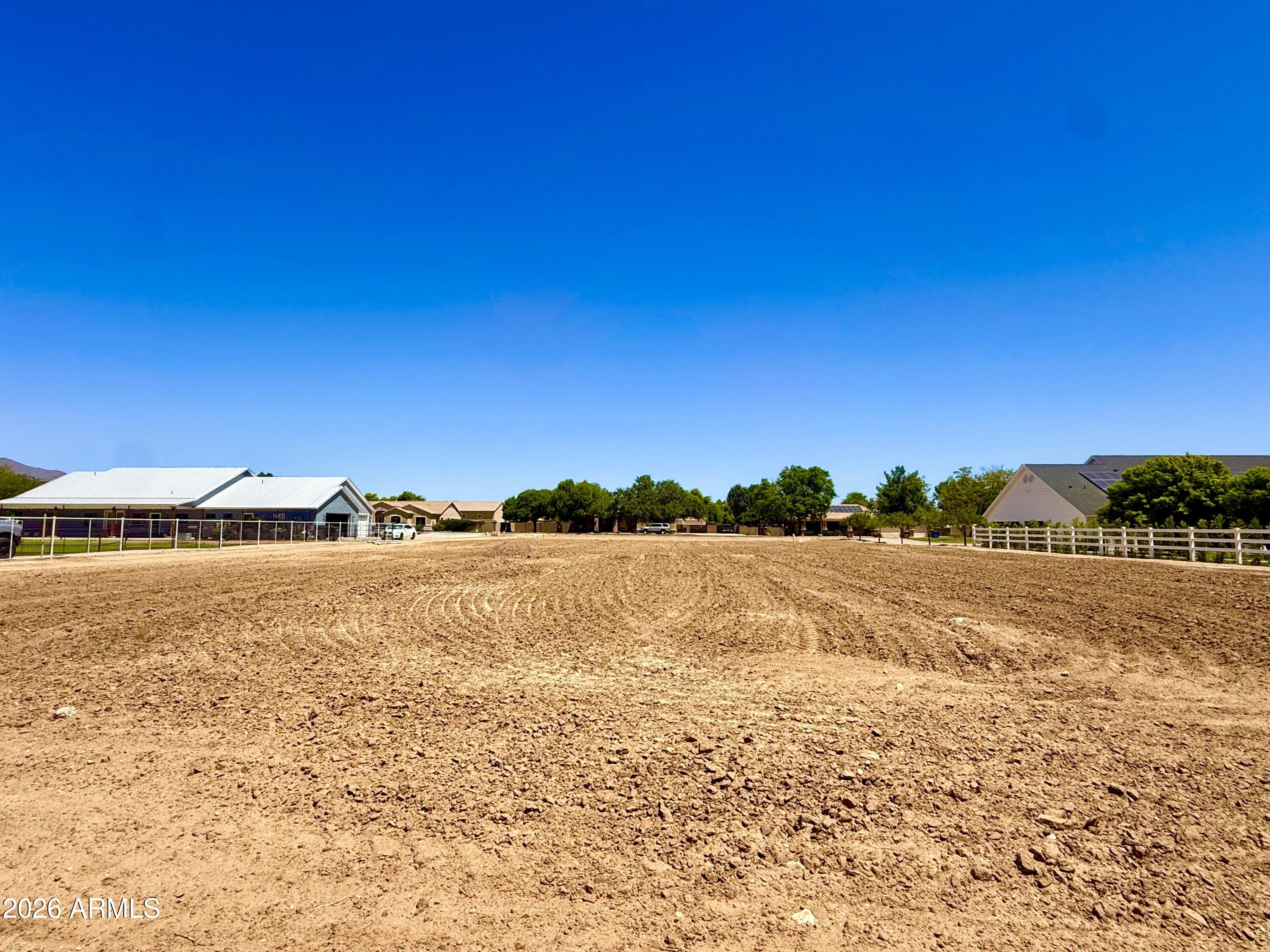 CAMELBACK GARDEN FARMS - Land