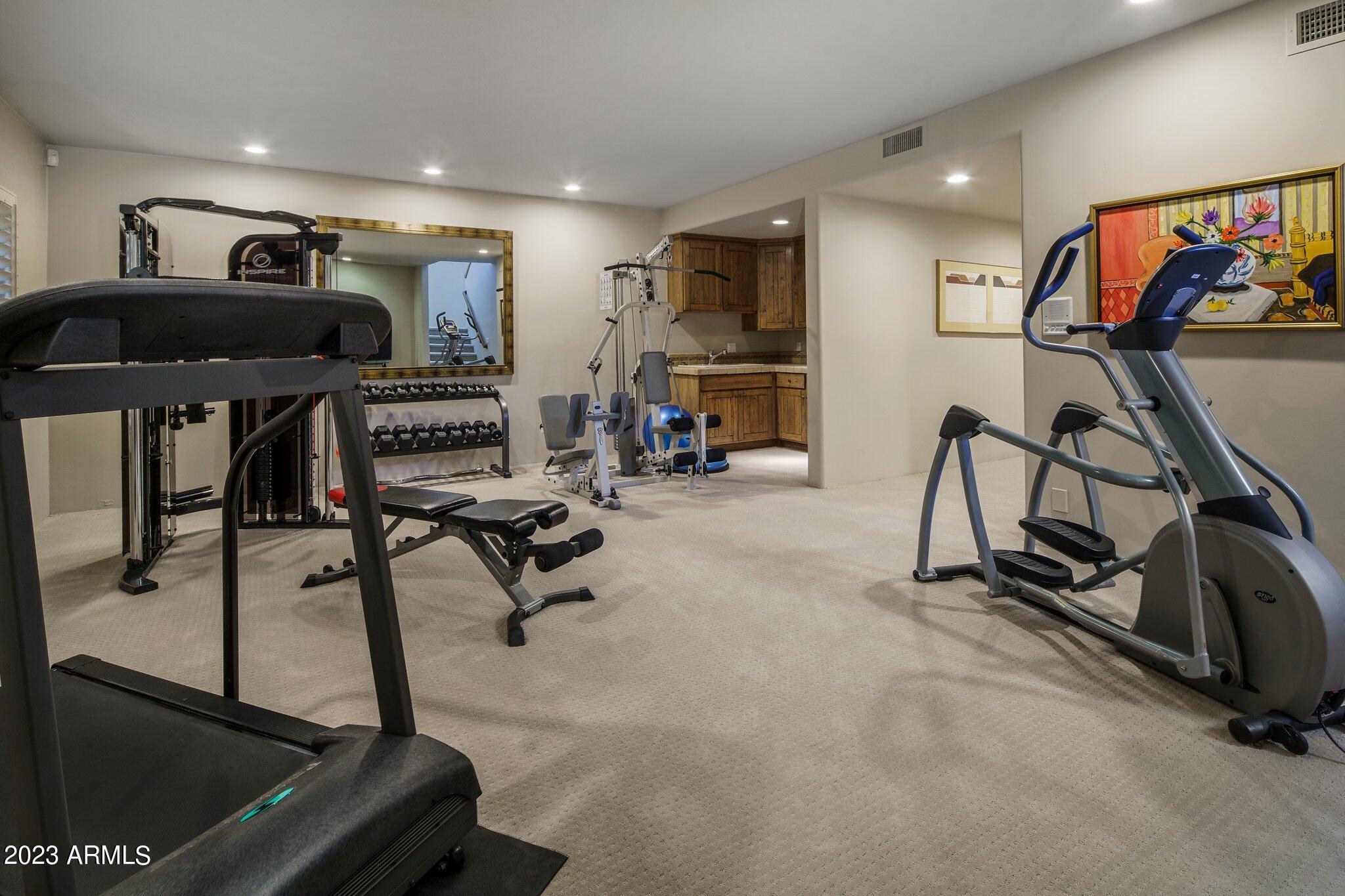 VIA VISTA - Residential